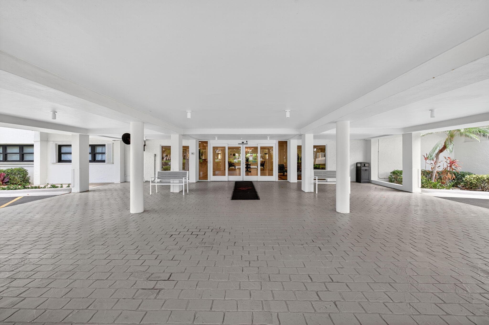 3200 Port Royale Drive N 1205, Fort Lauderdale, FL 33308 40