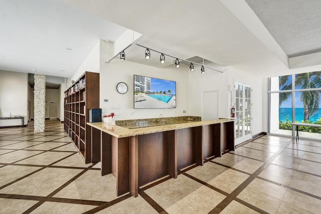 4300 N Ocean Boulevard 9H, Fort Lauderdale, FL 33308 68