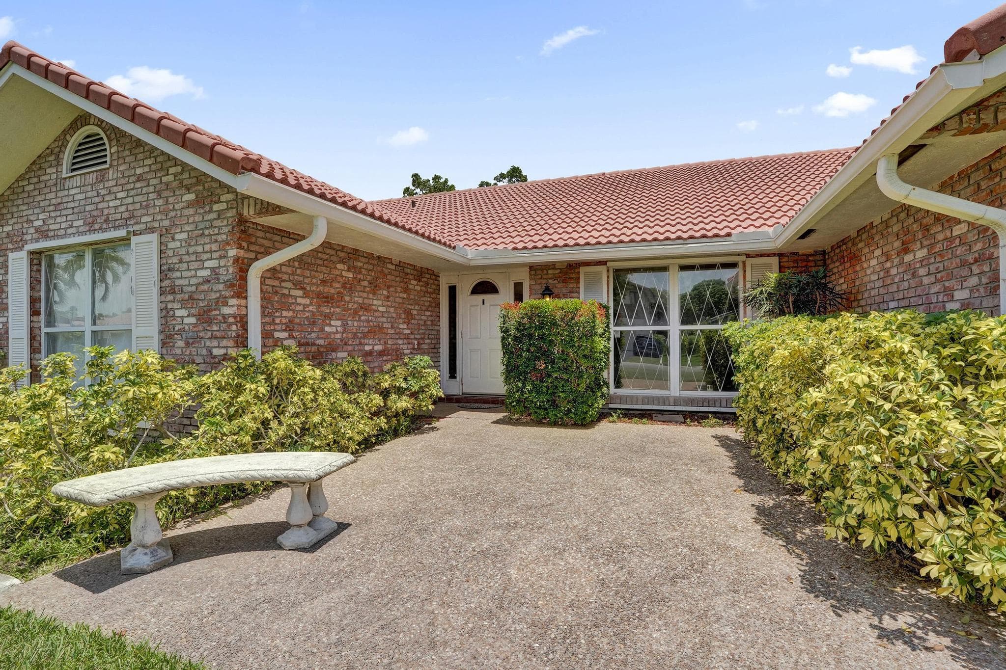 3145 NW 116th Avenue, Coral Springs, FL 33065 3