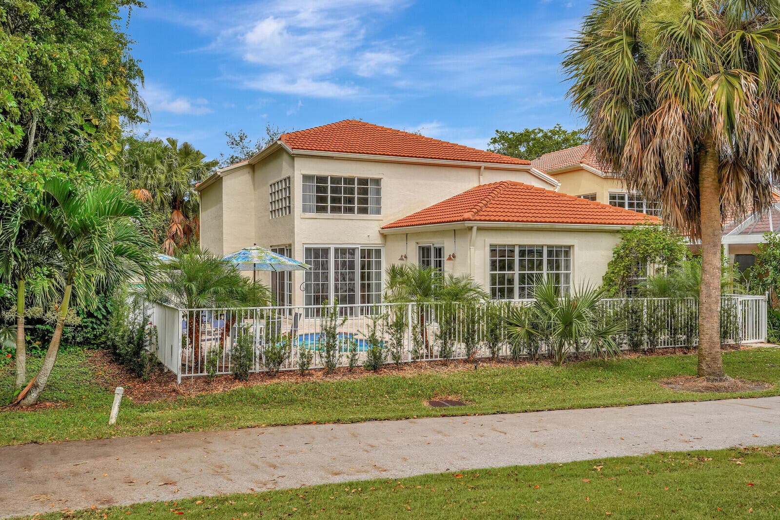 1 VIA VERONA, Palm Beach Gardens, FL 33418 5
