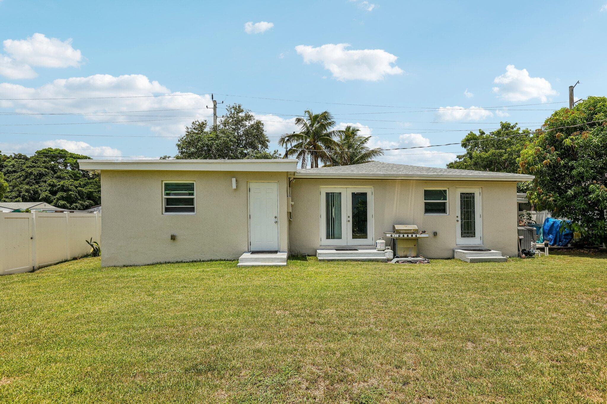 2001 N 22ND Avenue, Hollywood, FL 33020 50