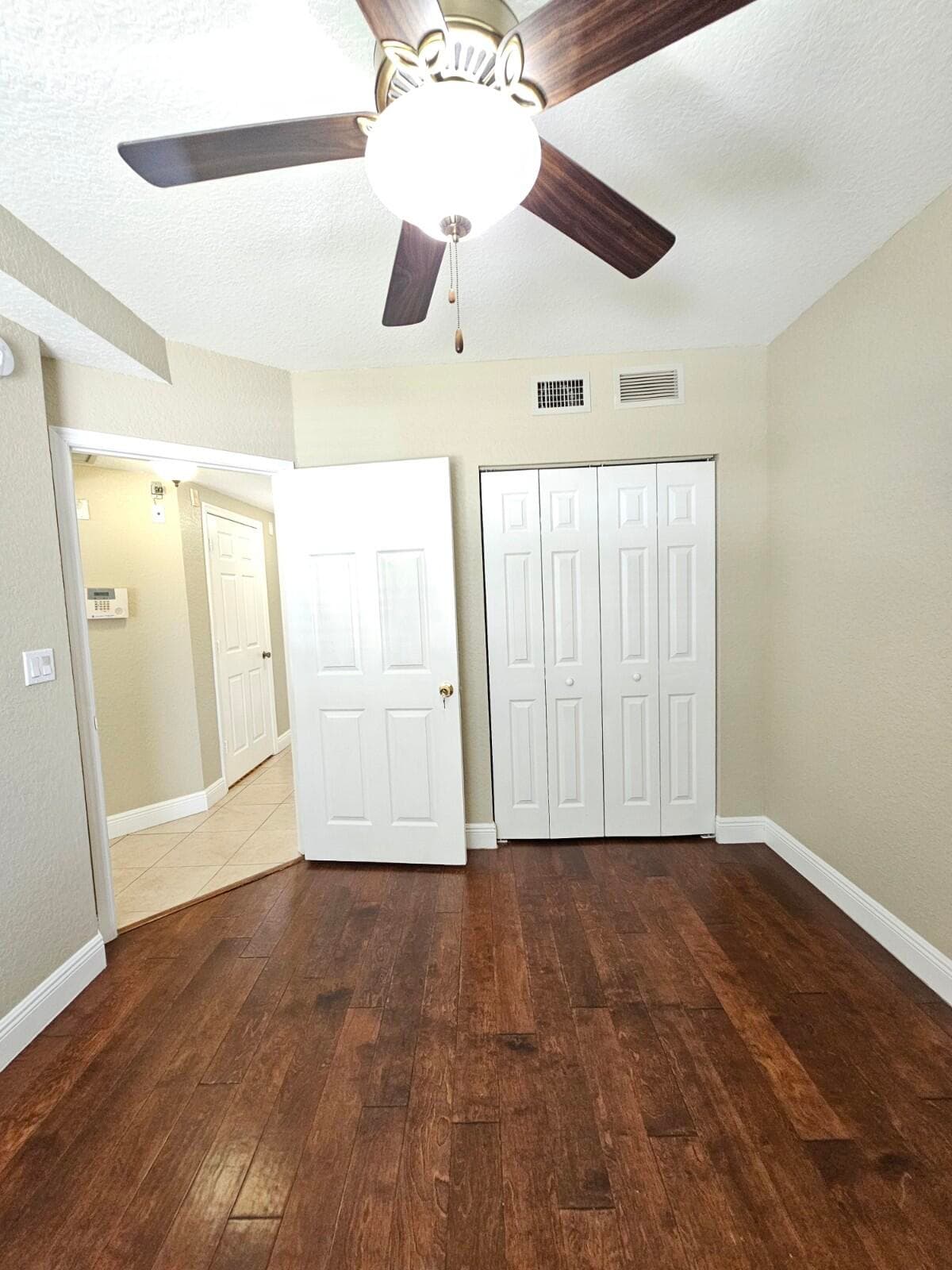 1049 GOLDEN LAKES Boulevard 115, West Palm Beach, FL 33411 16