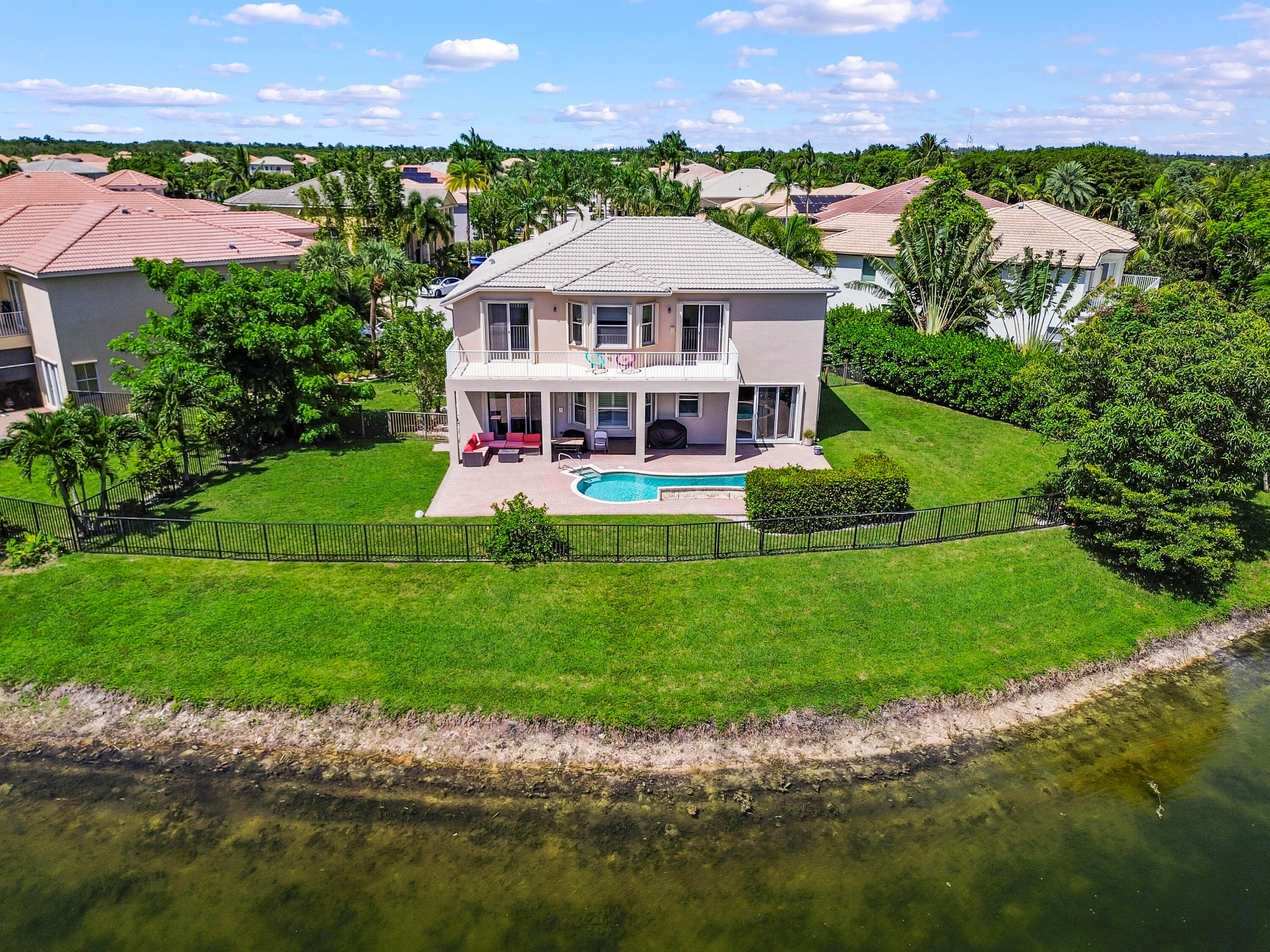 9133 Delemar Court, Wellington, FL 33414 2