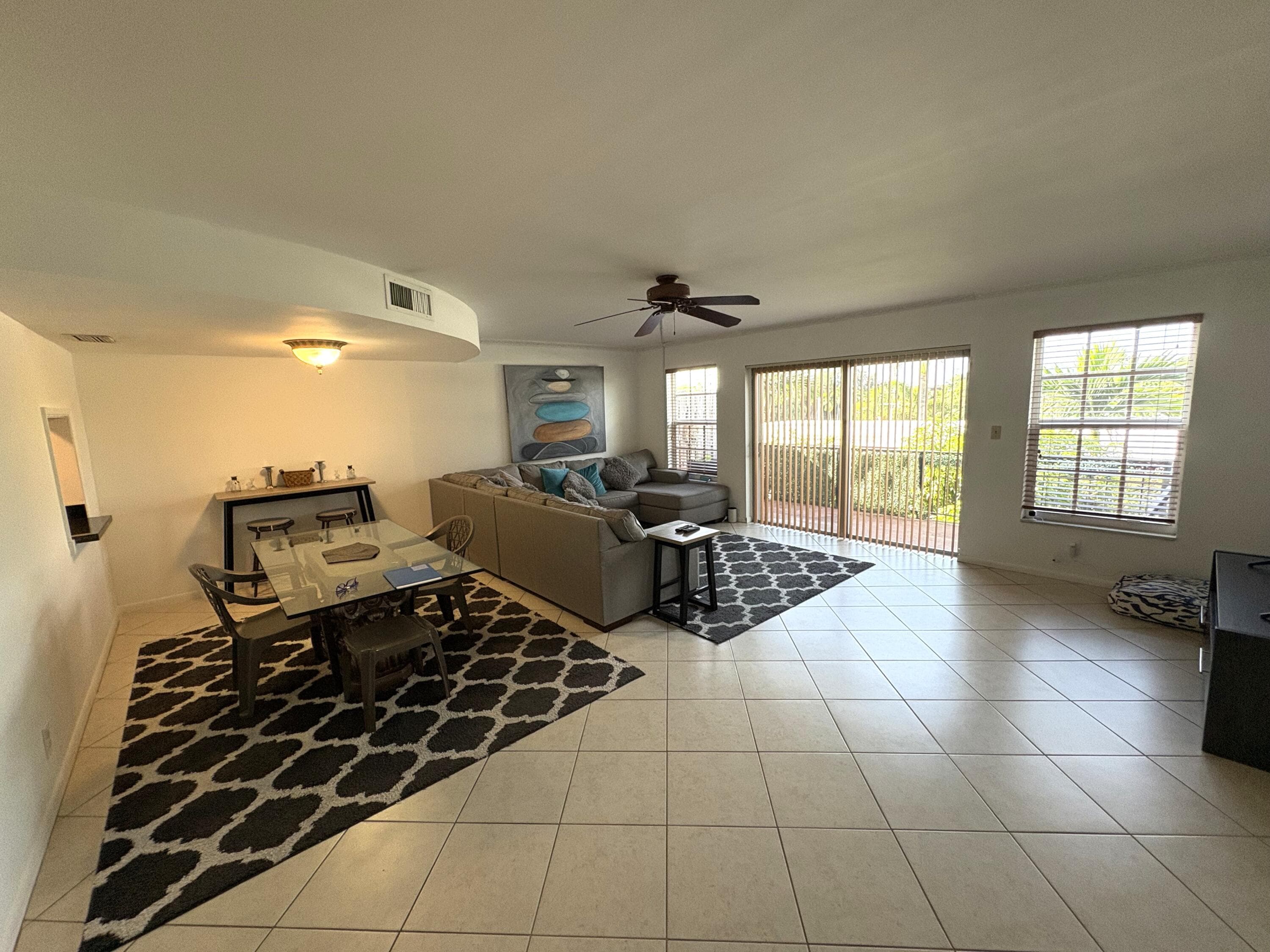 640 TENNIS CLUB Drive 311, Fort Lauderdale, FL 33311 2