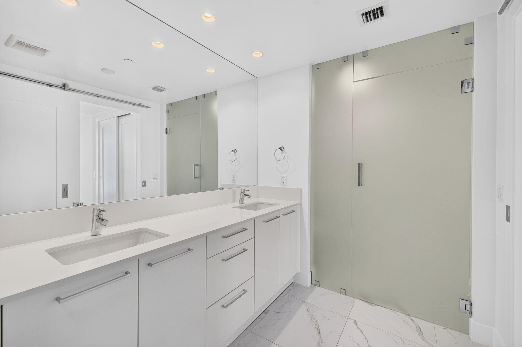 100 E Las Olas Boulevard 1902, Fort Lauderdale, FL 33301 26