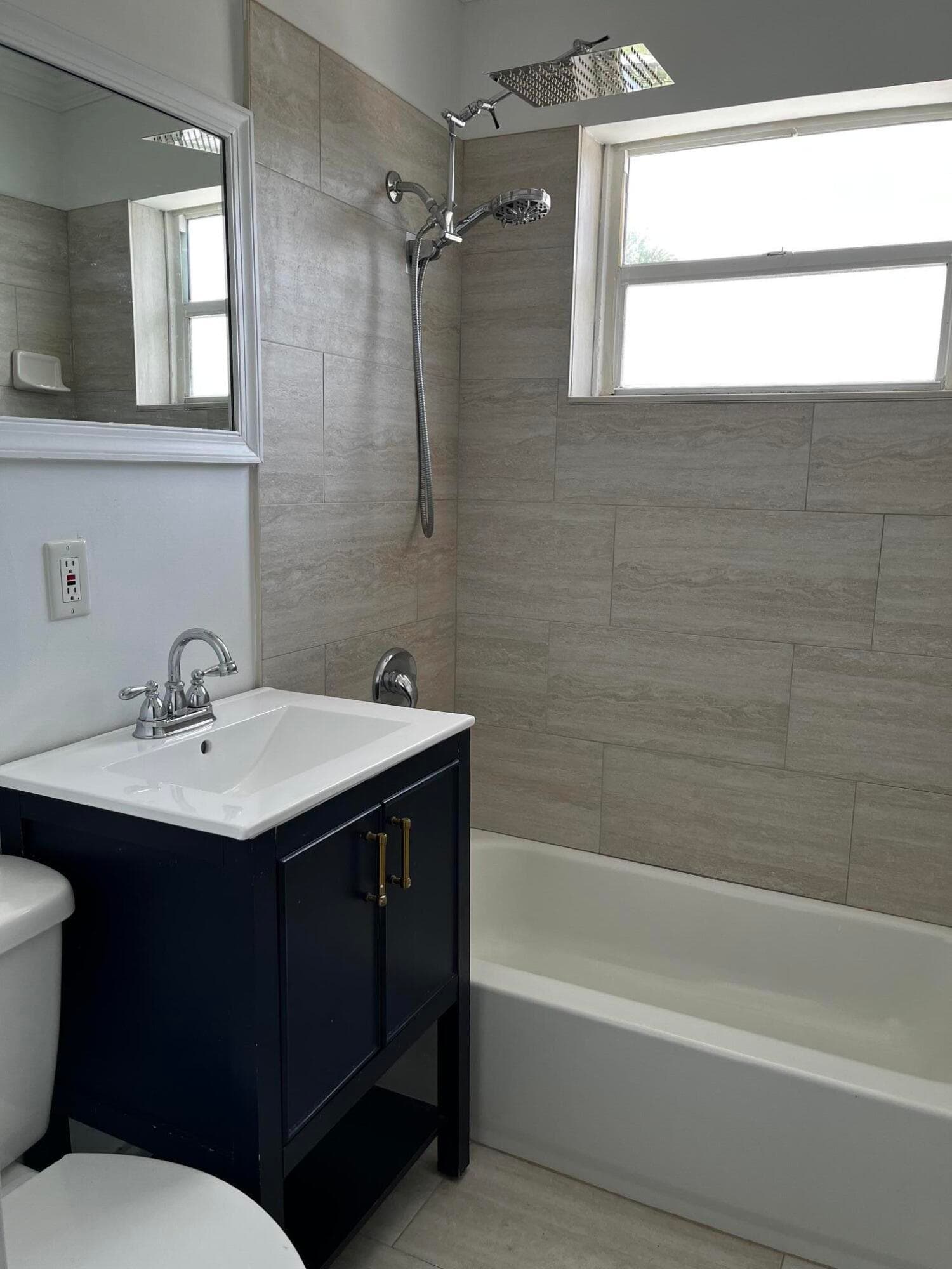 135 SE 5th Avenue, Boynton Beach, FL 33435 8