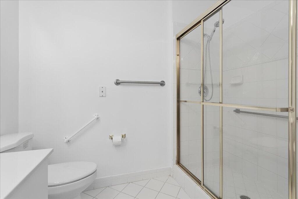 7937 EXETER Circle E 102, Tamarac, FL 33321 16