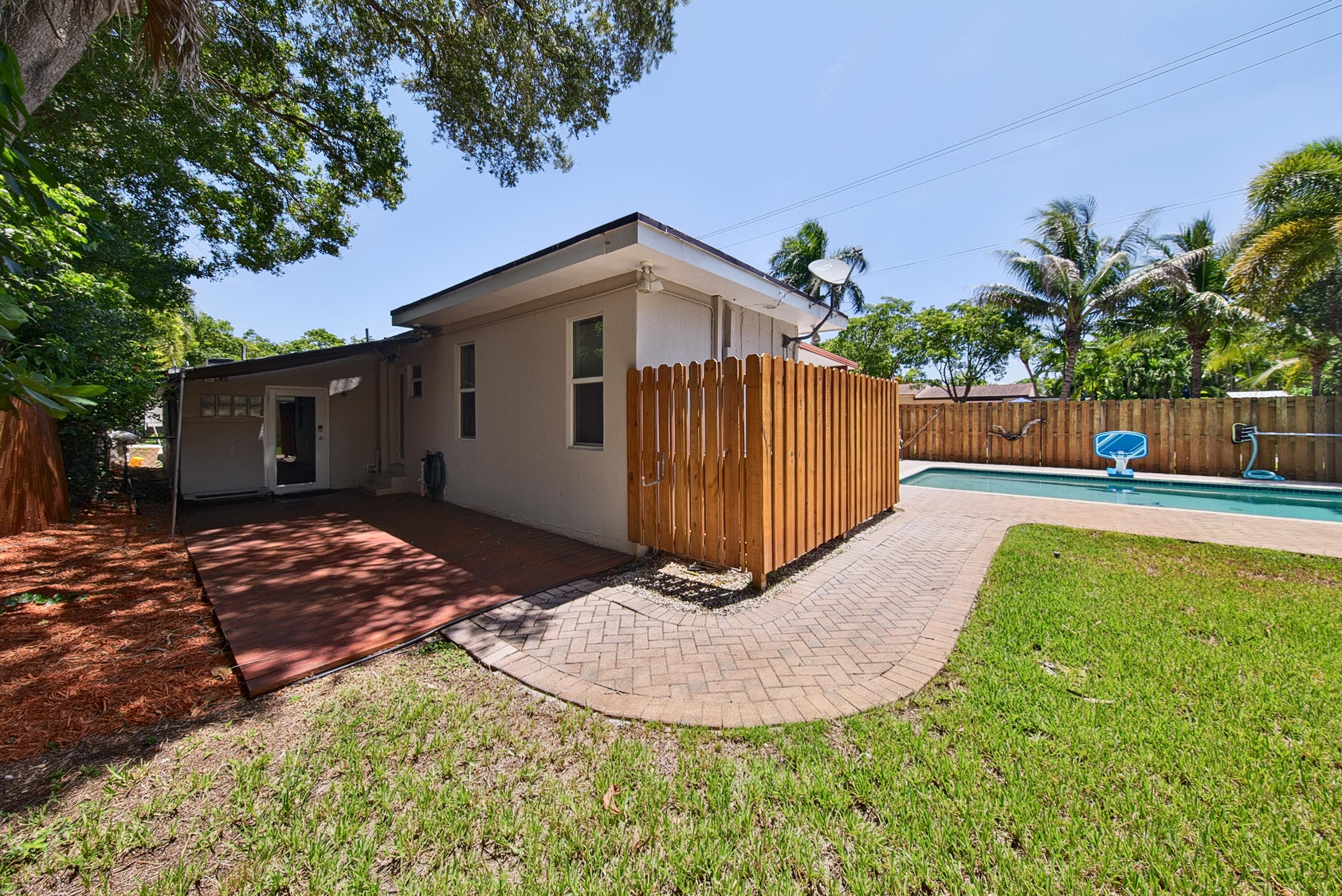 800 SW 19TH Street, Fort Lauderdale, FL 33315 41