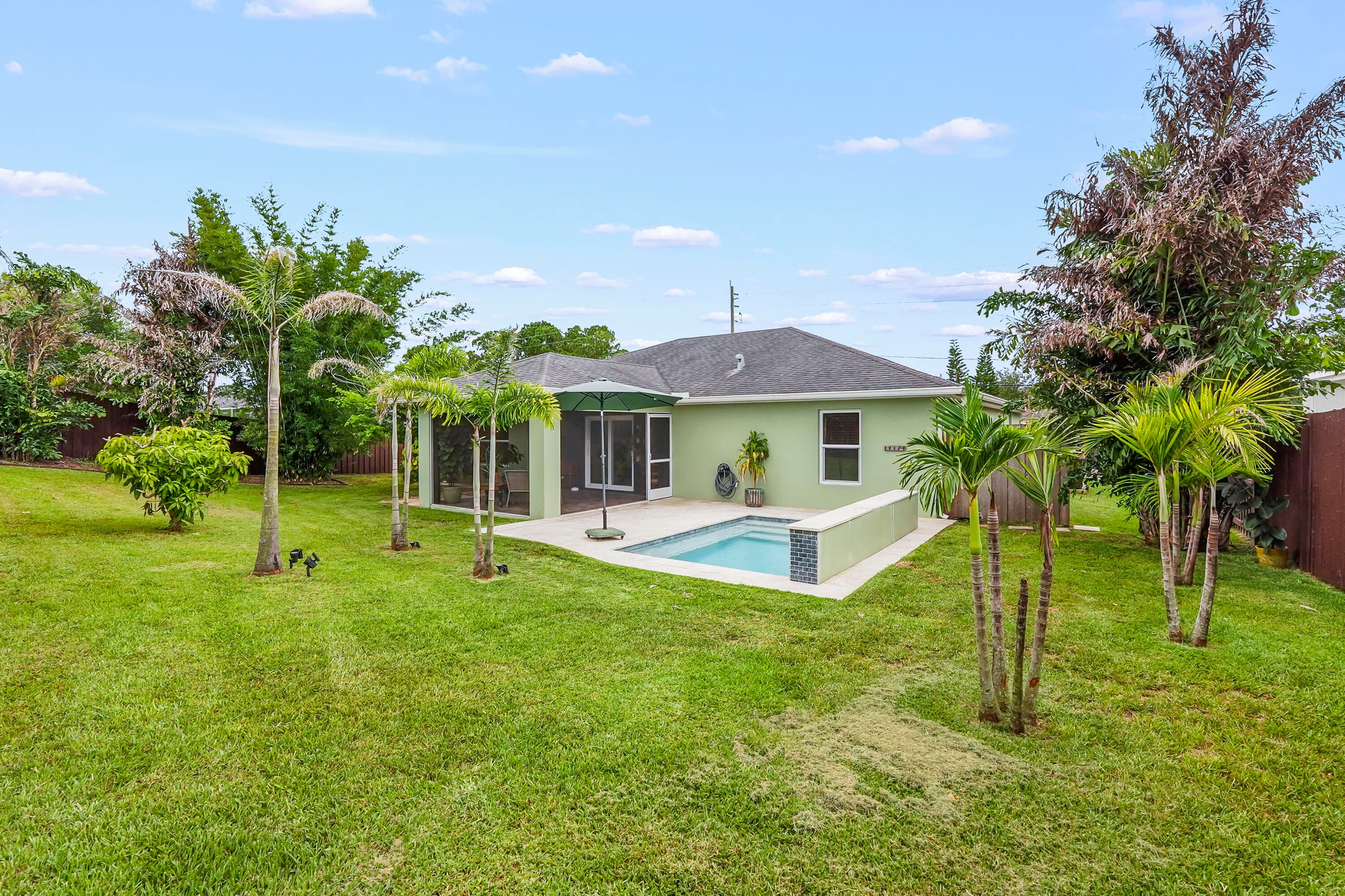 1901 SW Import Drive, Port St. Lucie, FL 34953 4