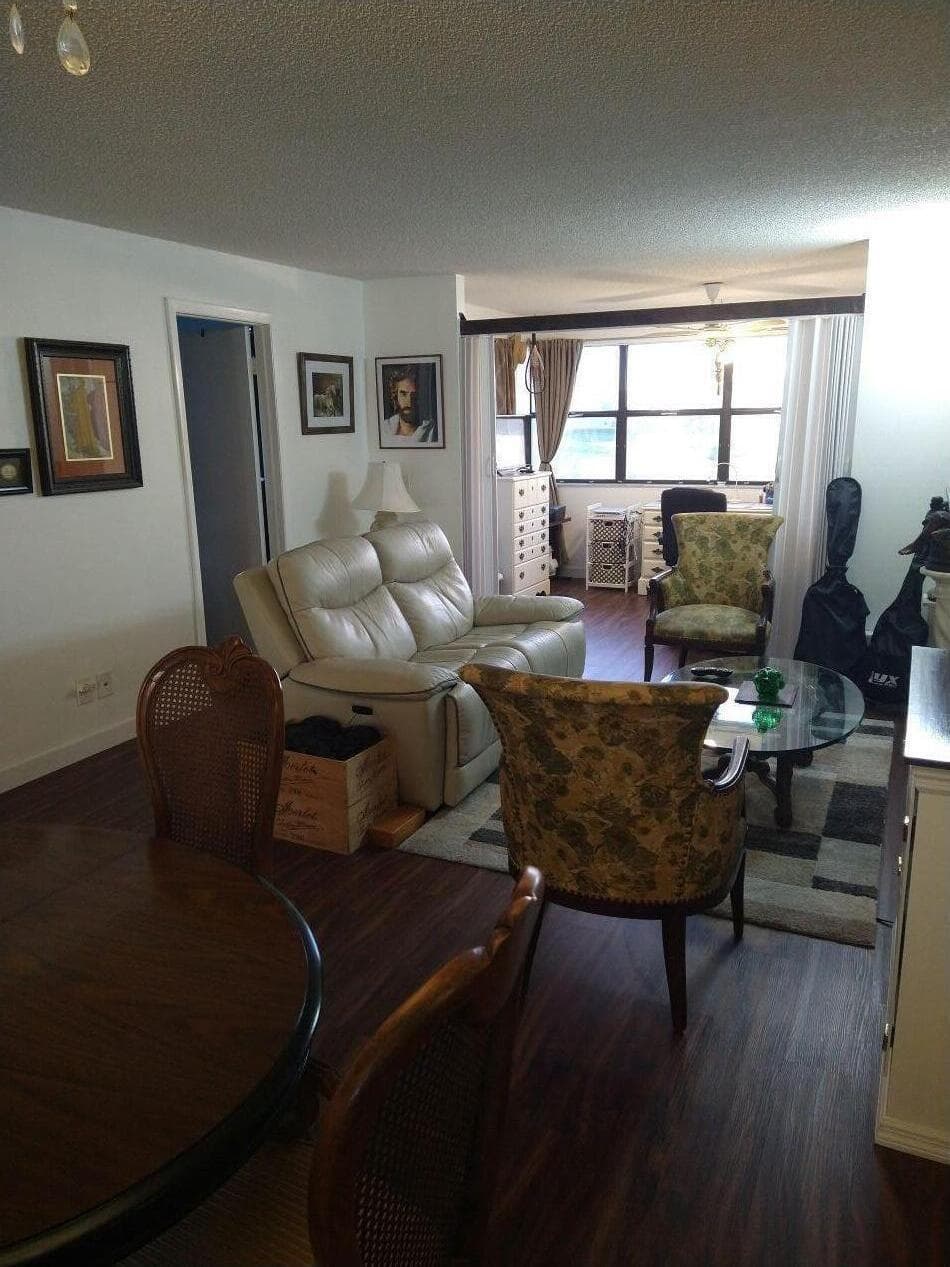 10303 Sunrise Lakes Boulevard 205, Sunrise, FL 33322 8