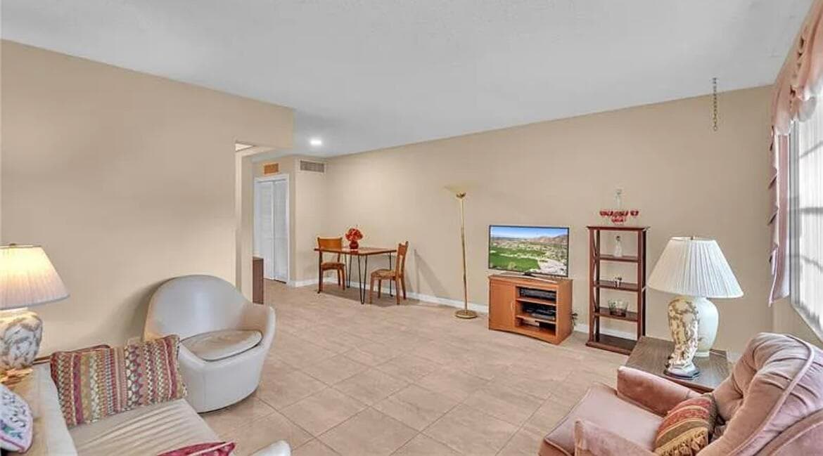 5200 NE 24th Terrace 107-c, Fort Lauderdale, FL 33308 3