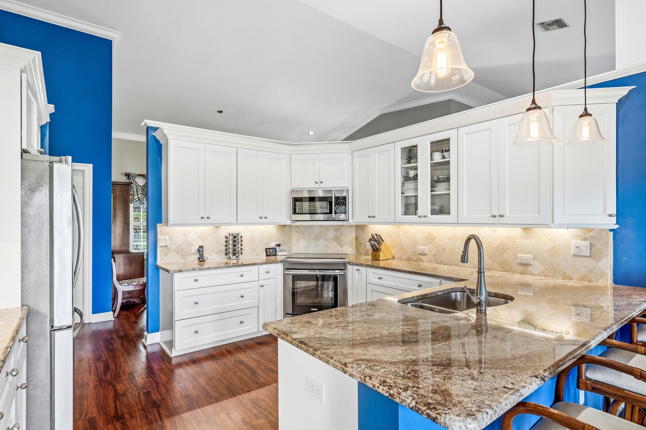700 SUMMERWOOD Lane SW, Vero Beach, FL 32962 16
