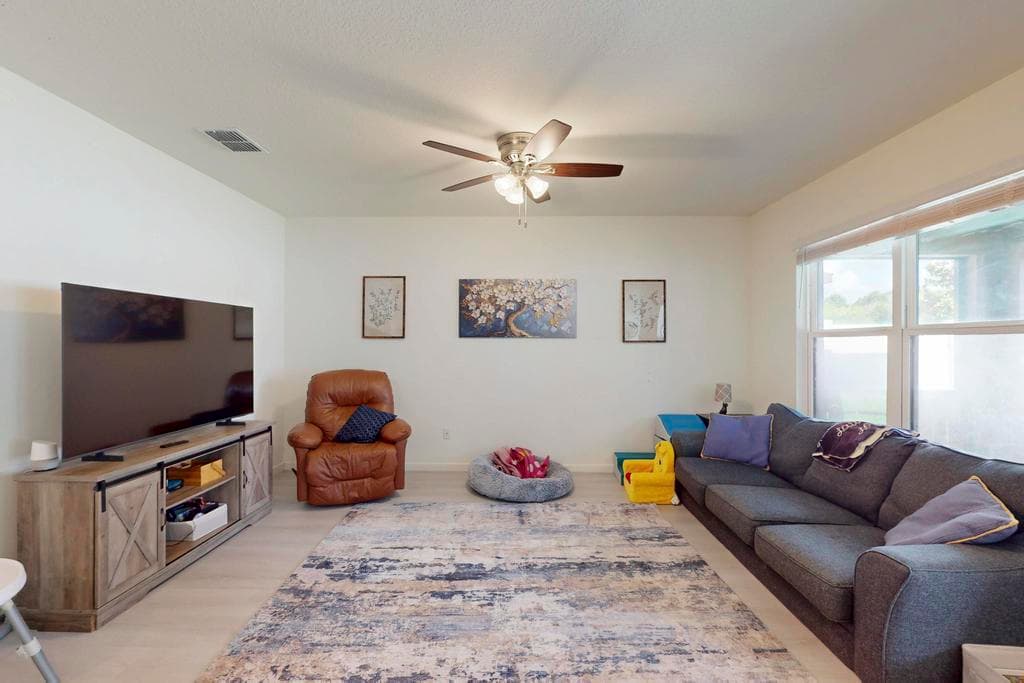 5316 AMUSEMENT Avenue, Fort Pierce, FL 34947 19