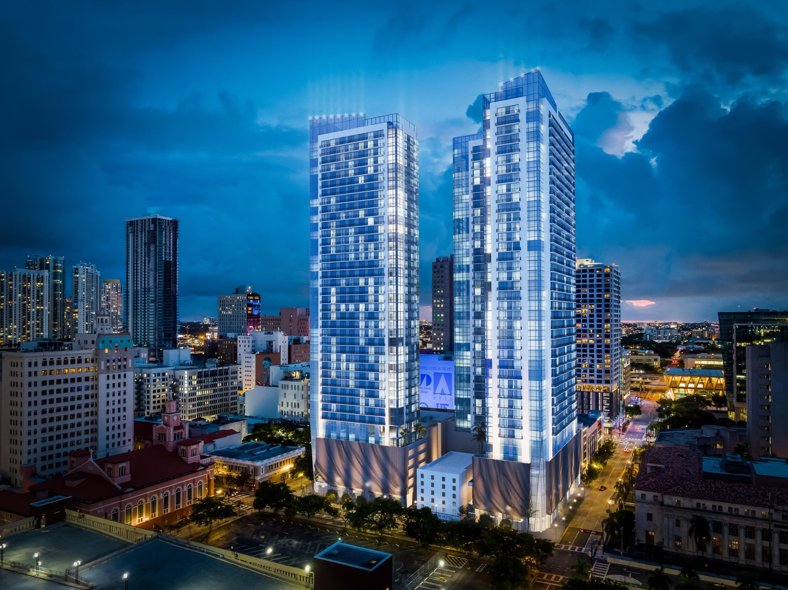 55 NE 2nd Street 2002, Miami, FL 33132 4