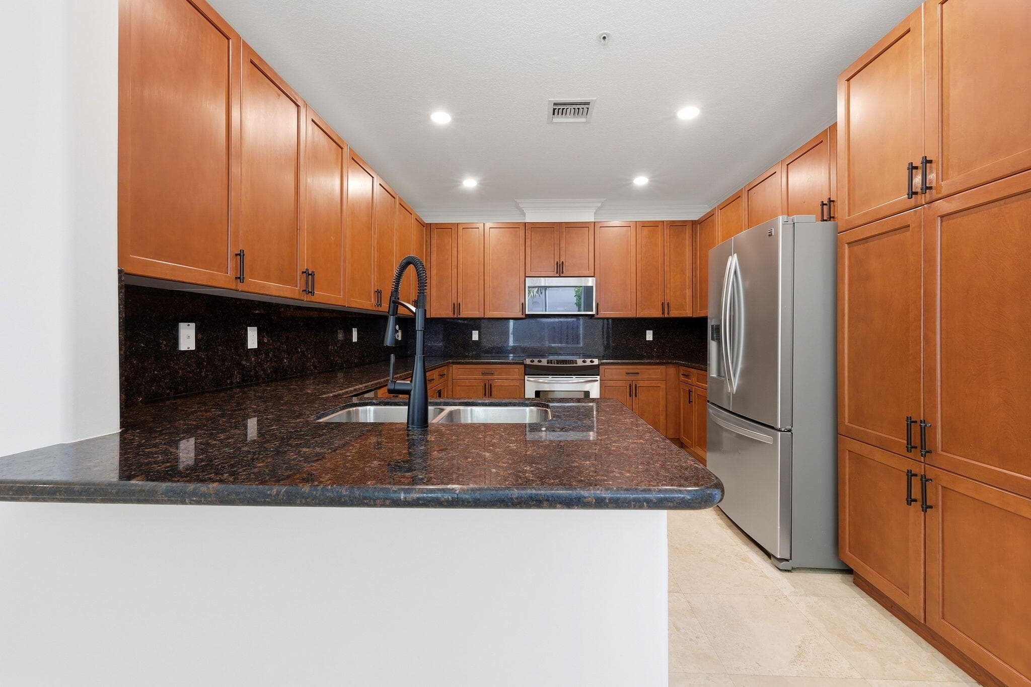 1812 NE 26th Avenue, Fort Lauderdale, FL 33305 8