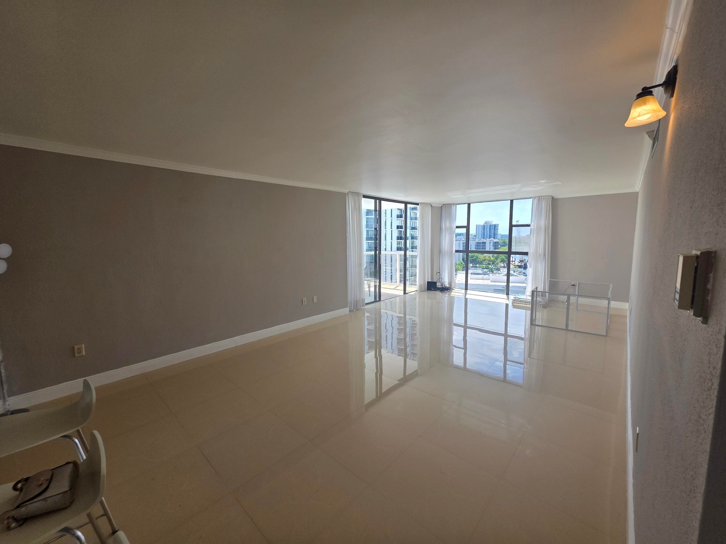 3701 N Country Club Drive 1008, Aventura, FL 33180 25