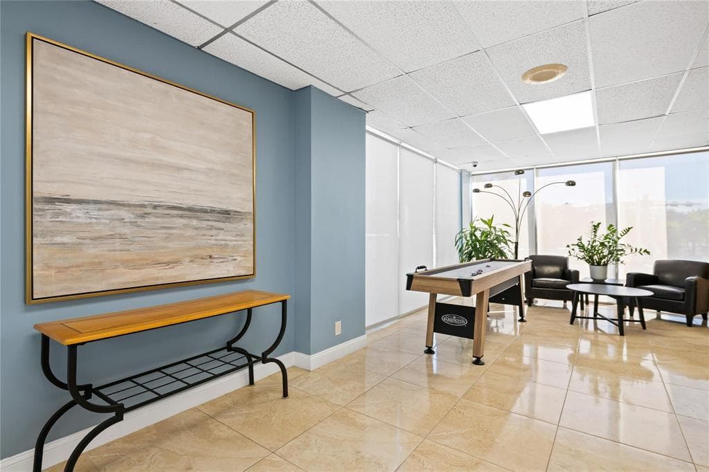 2701 N OCEAN Boulevard 2F, Fort Lauderdale, FL 33308 57