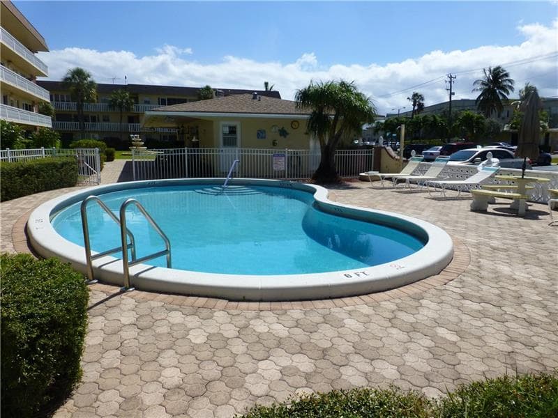 1965 SE 5TH Court 104, Pompano Beach, FL 33060 2