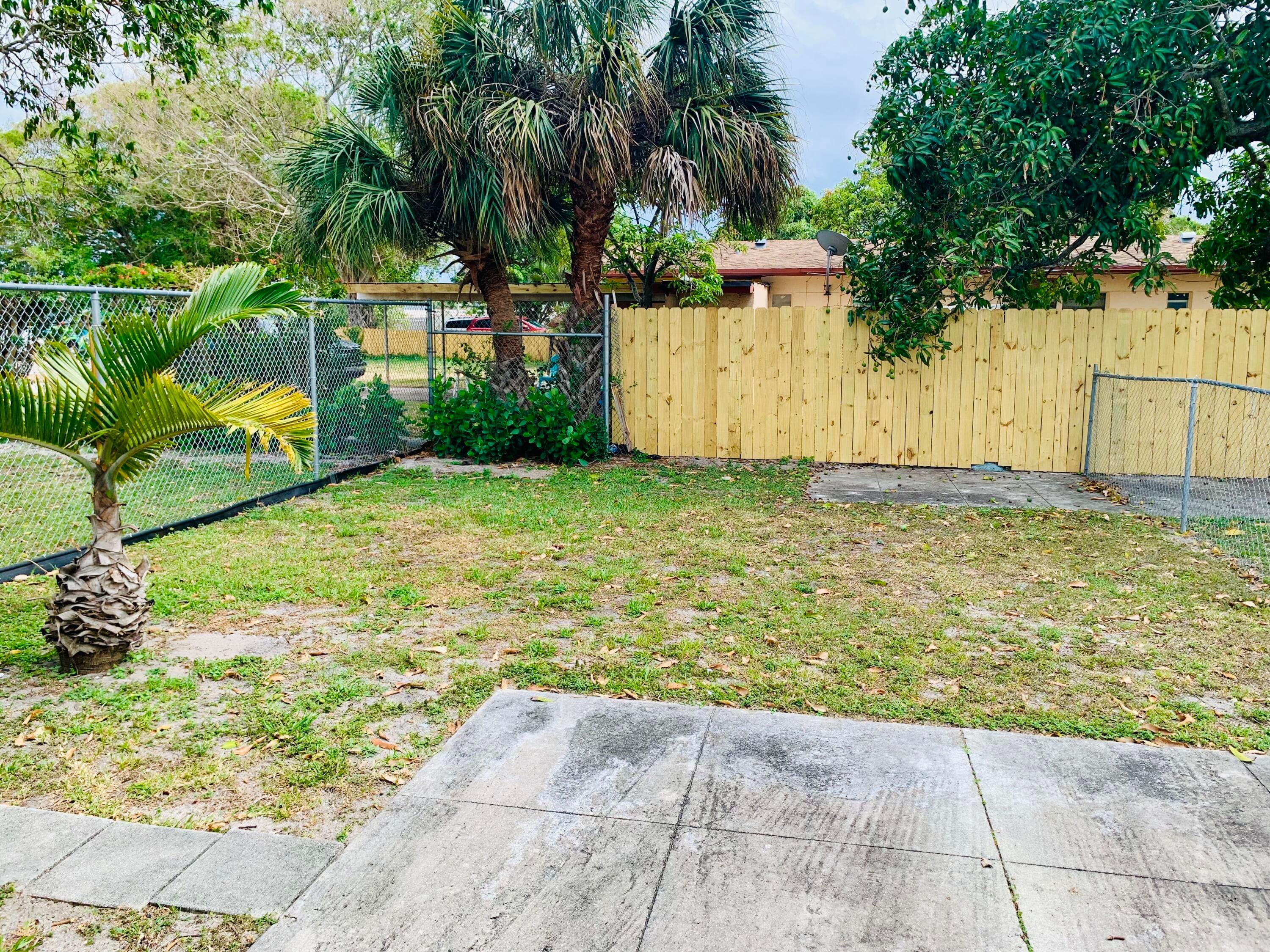 417 NE 2nd Street, Boynton Beach, FL 33435 17