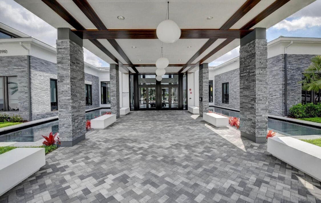 17523 RAINSTREAM Road, Boca Raton, FL 33496 53