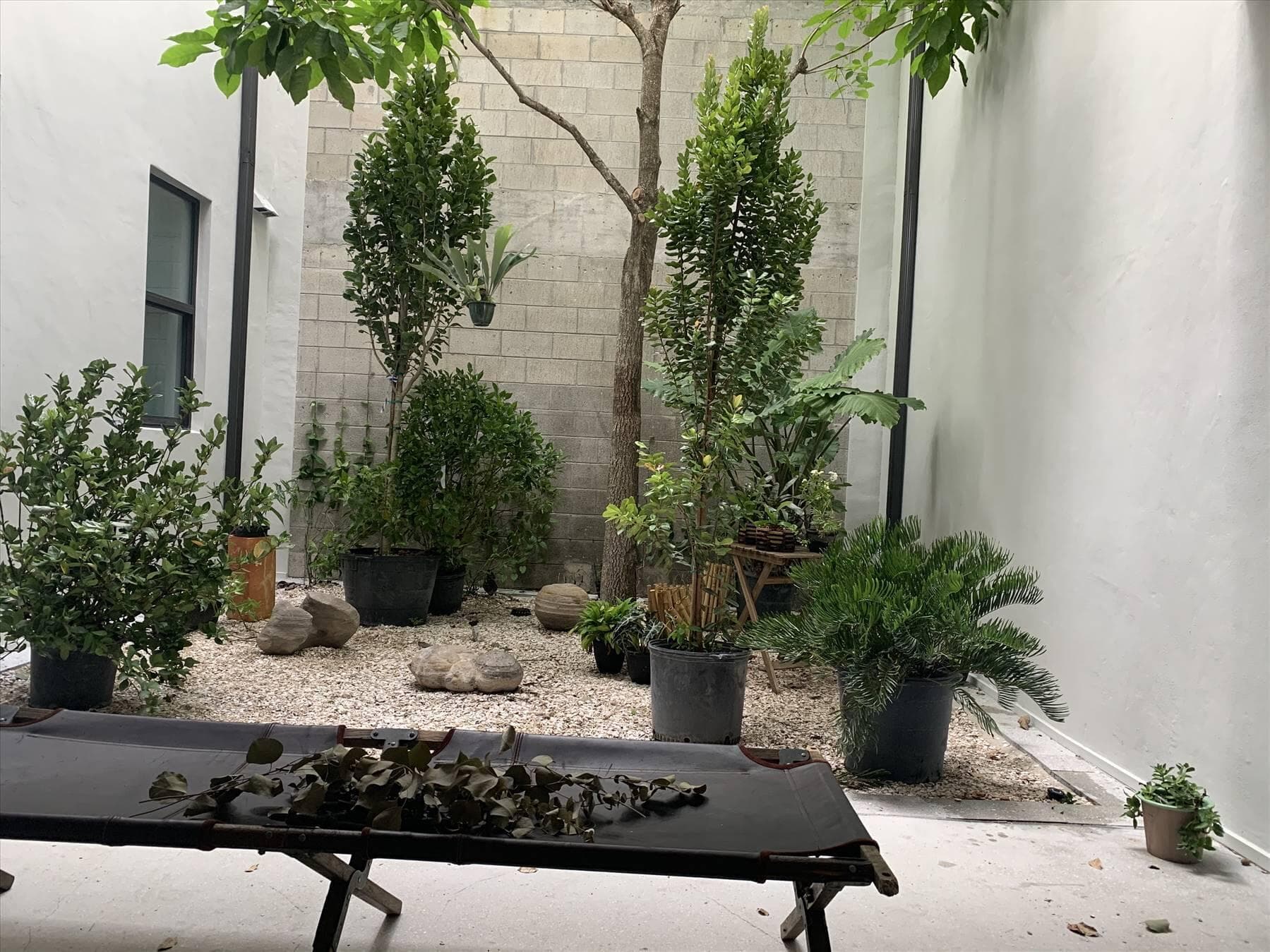 1053 NW 29th Street Casa Flambo, Miami, FL 33127 17