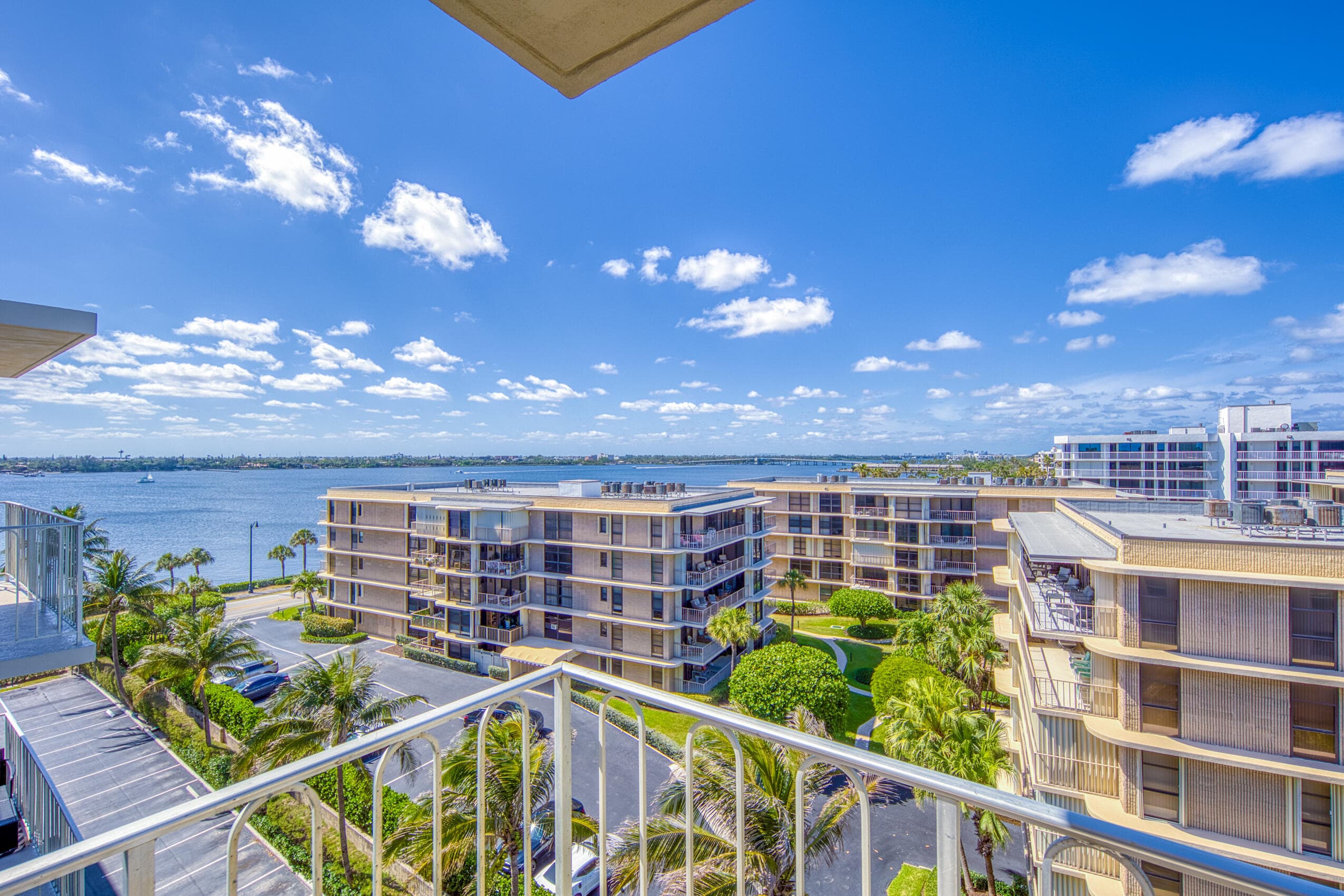 3230 S OCEAN Boulevard E609, Palm Beach, FL 33480 19