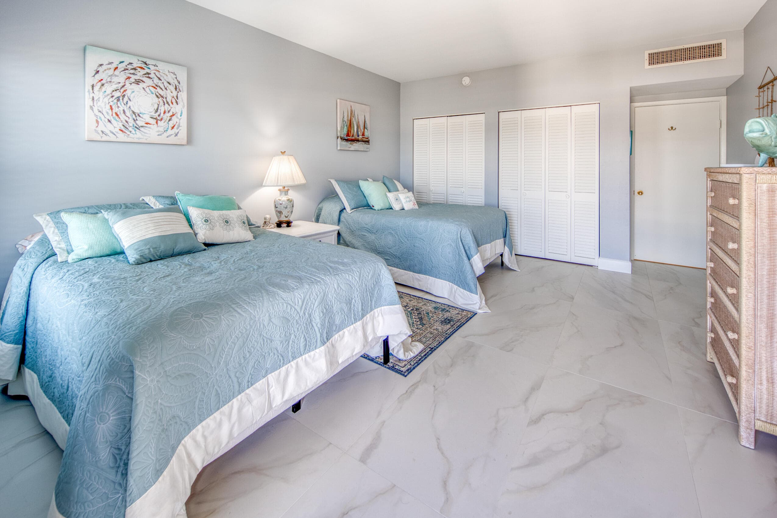 3230 S OCEAN Boulevard E609, Palm Beach, FL 33480 24