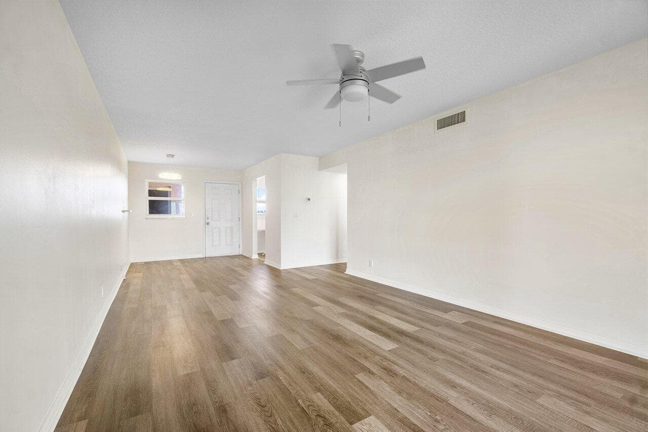 2615 NE 1ST Court 407, Boynton Beach, FL 33435 10