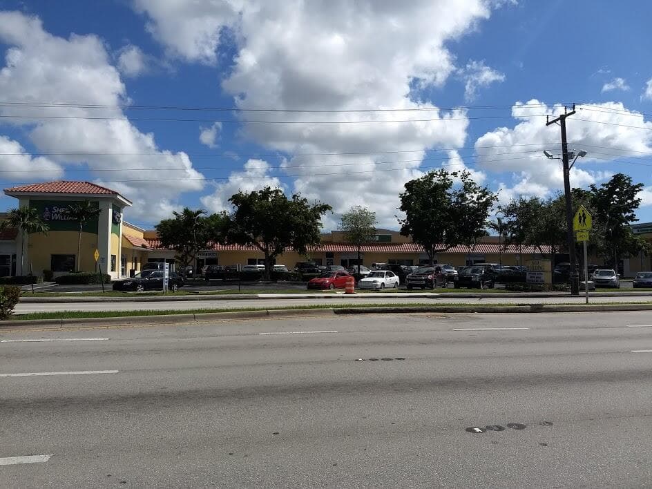 660 N State Rd 7, Plantation, FL 33317 3