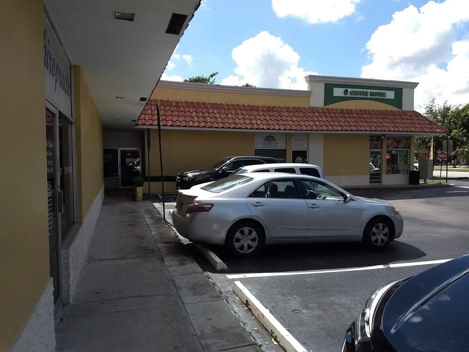 660 N State Rd 7, Plantation, FL 33317 11