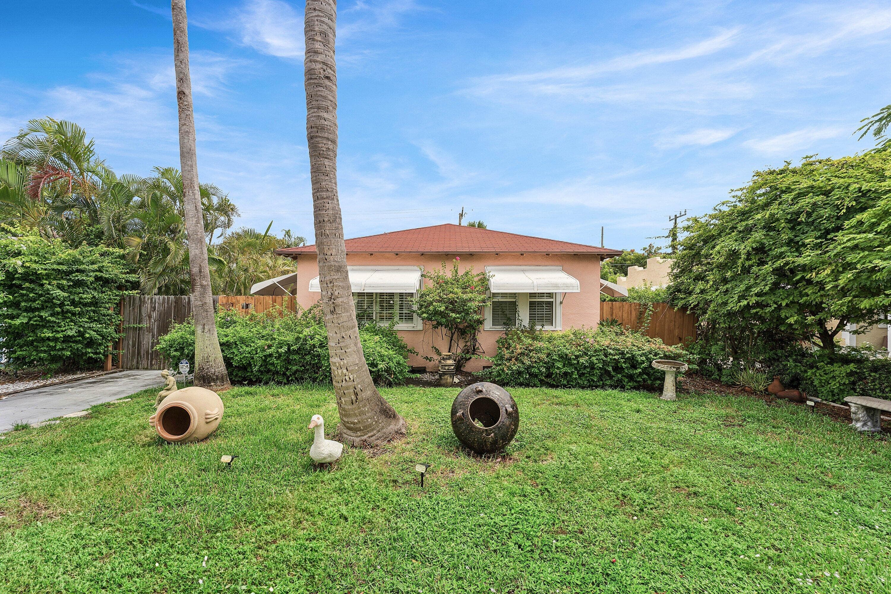 427 58th Street, West Palm Beach, FL 33407 3