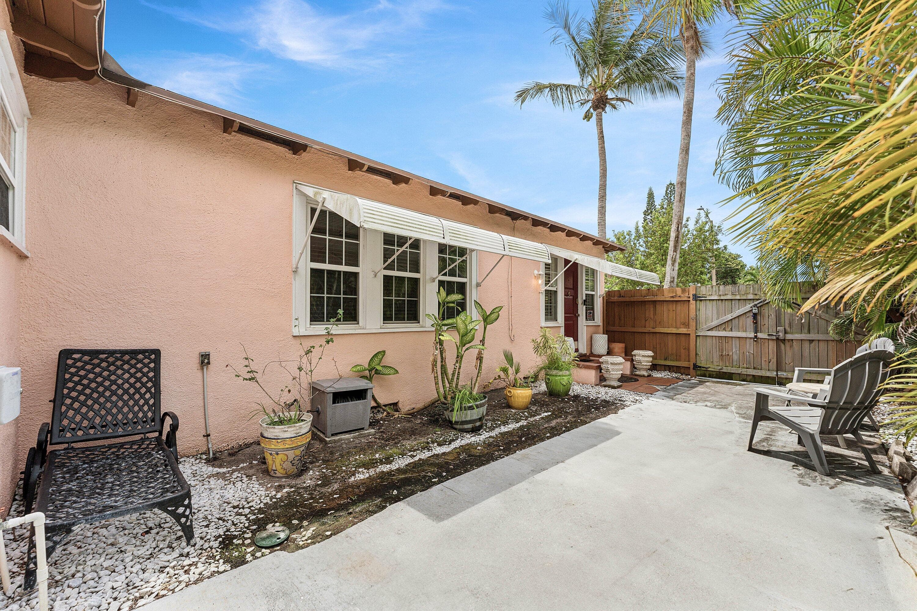 427 58th Street, West Palm Beach, FL 33407 6