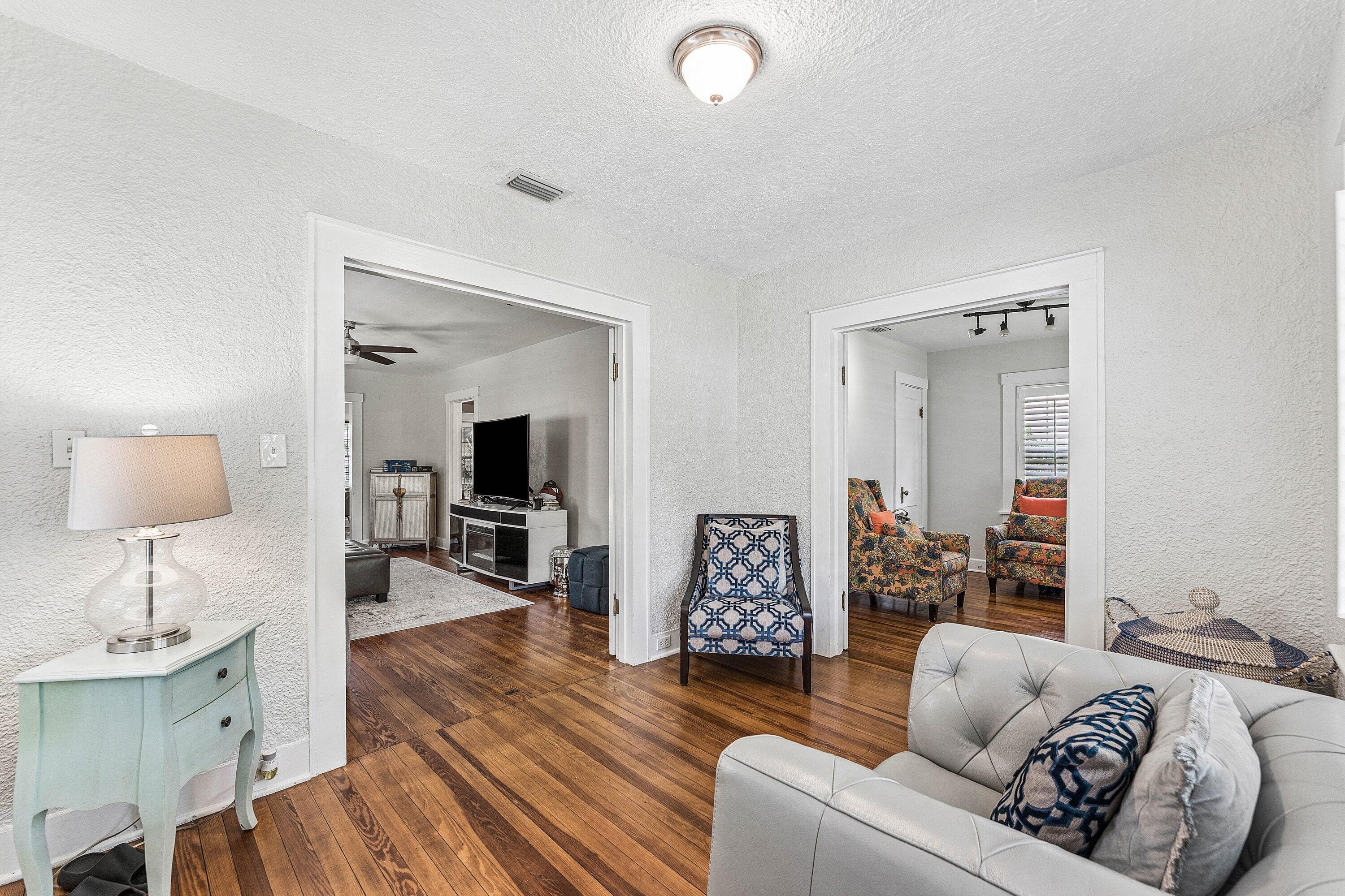 427 58th Street, West Palm Beach, FL 33407 9