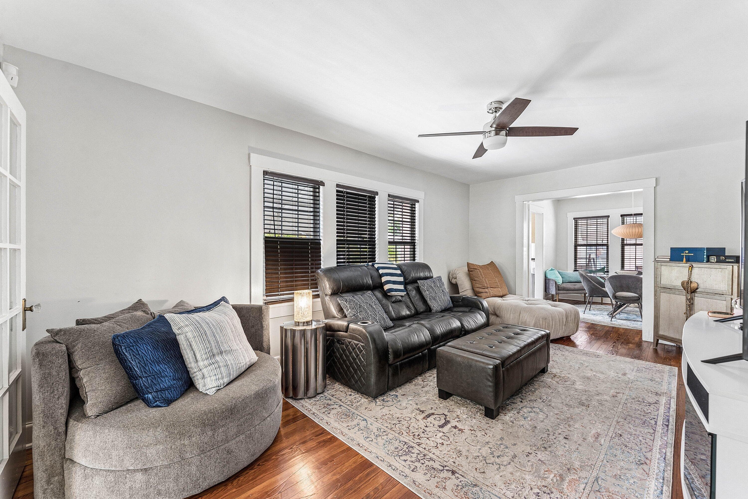427 58th Street, West Palm Beach, FL 33407 12