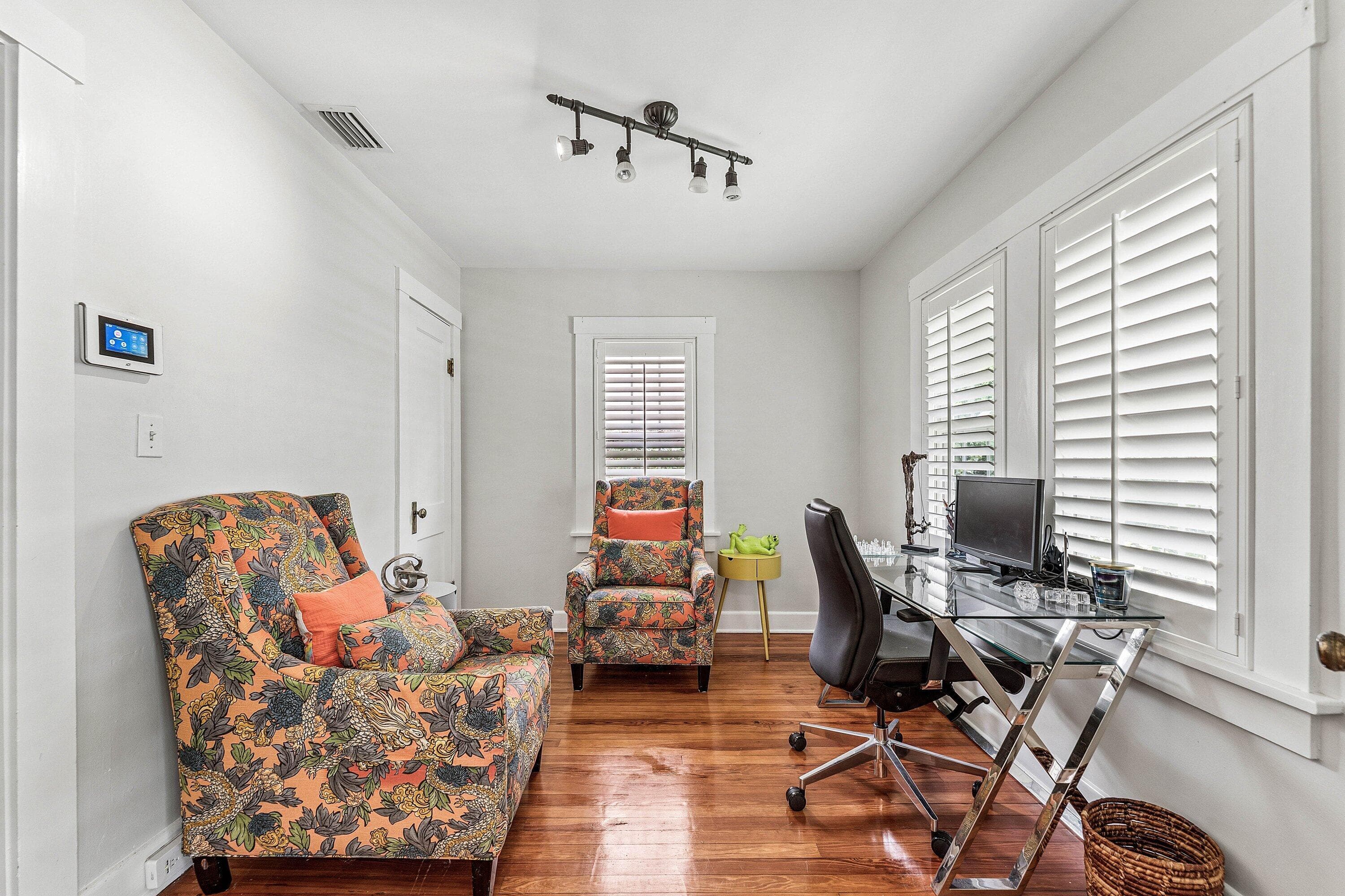 427 58th Street, West Palm Beach, FL 33407 19