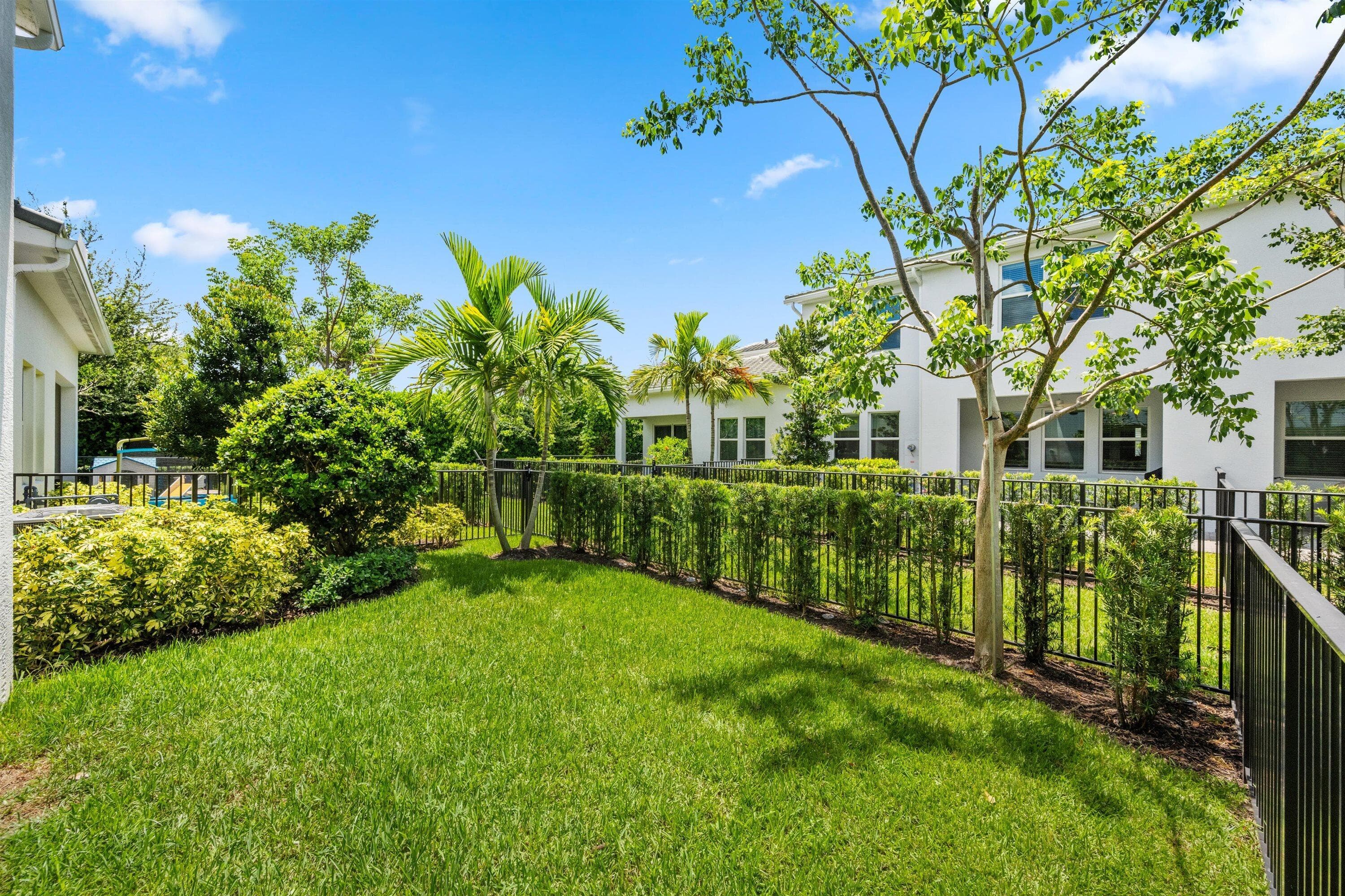 16412 Millenium Court, The Acreage, FL 33470 41