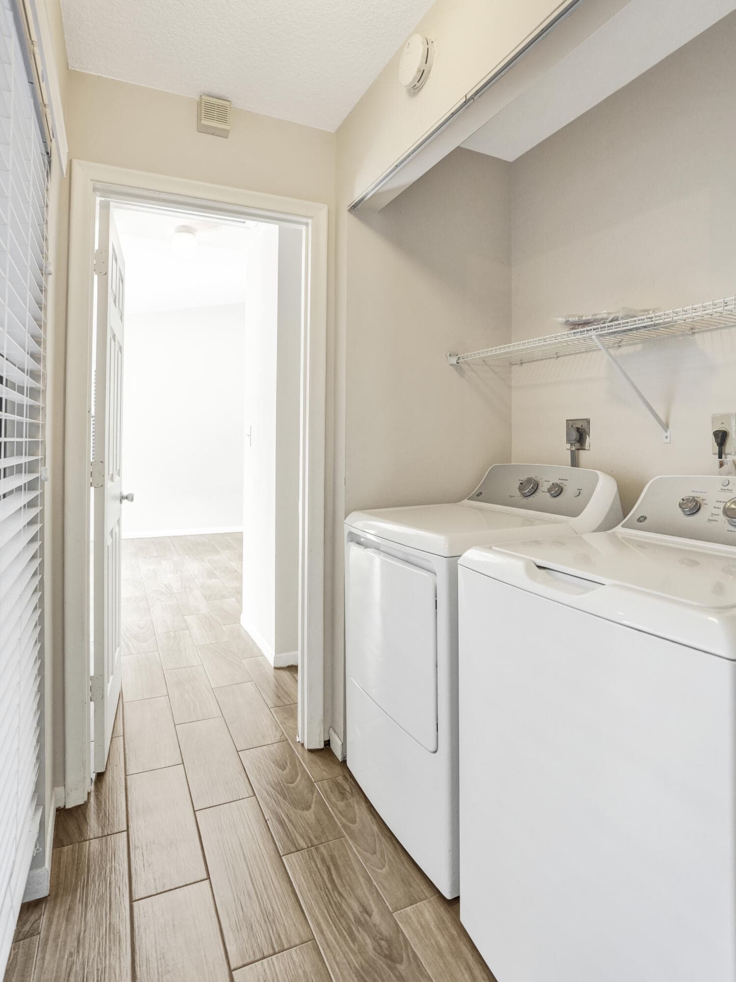 3066 S Oakland Forest Drive 902, Oakland Park, FL 33309 22