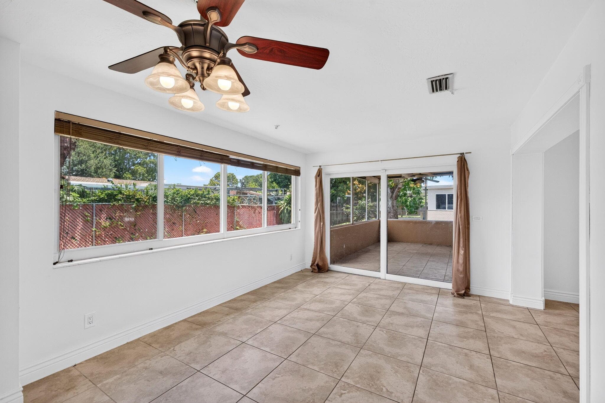 7151 SW 5th Court, Pembroke Pines, FL 33023 18