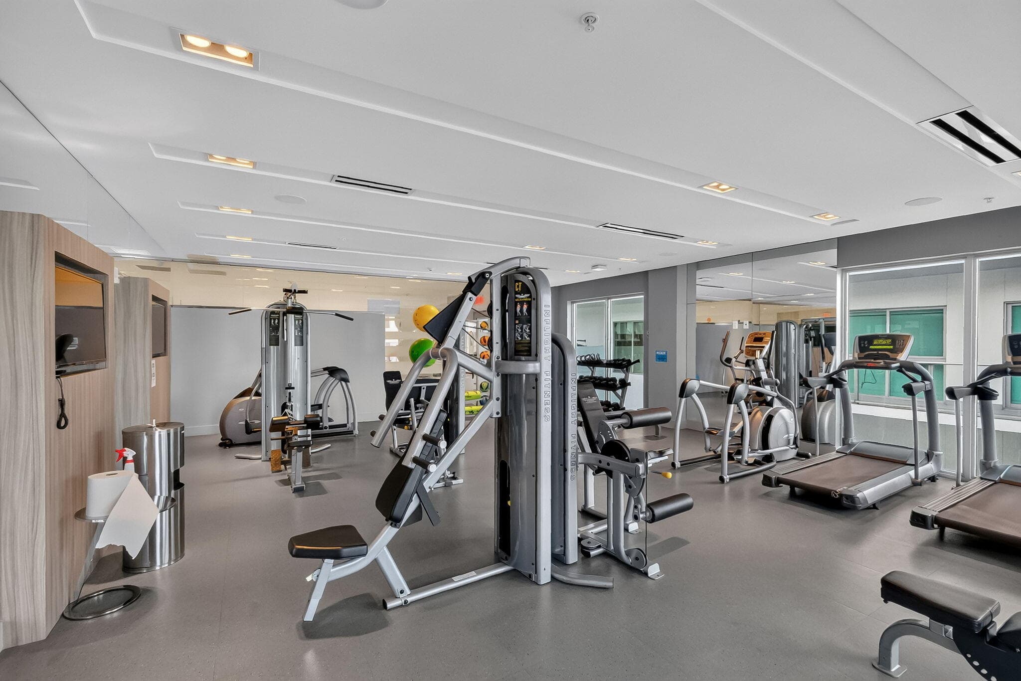 1600 SW 1ST Avenue 413, Miami, FL 33129 40