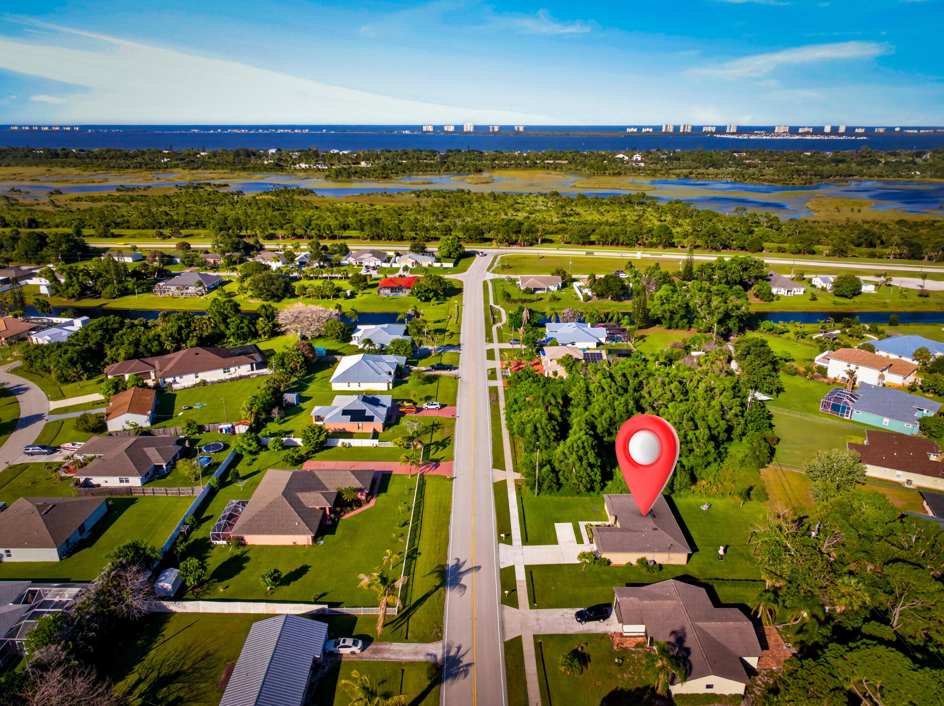 2916 SE Melaleuca Boulevard, FL 34952 36