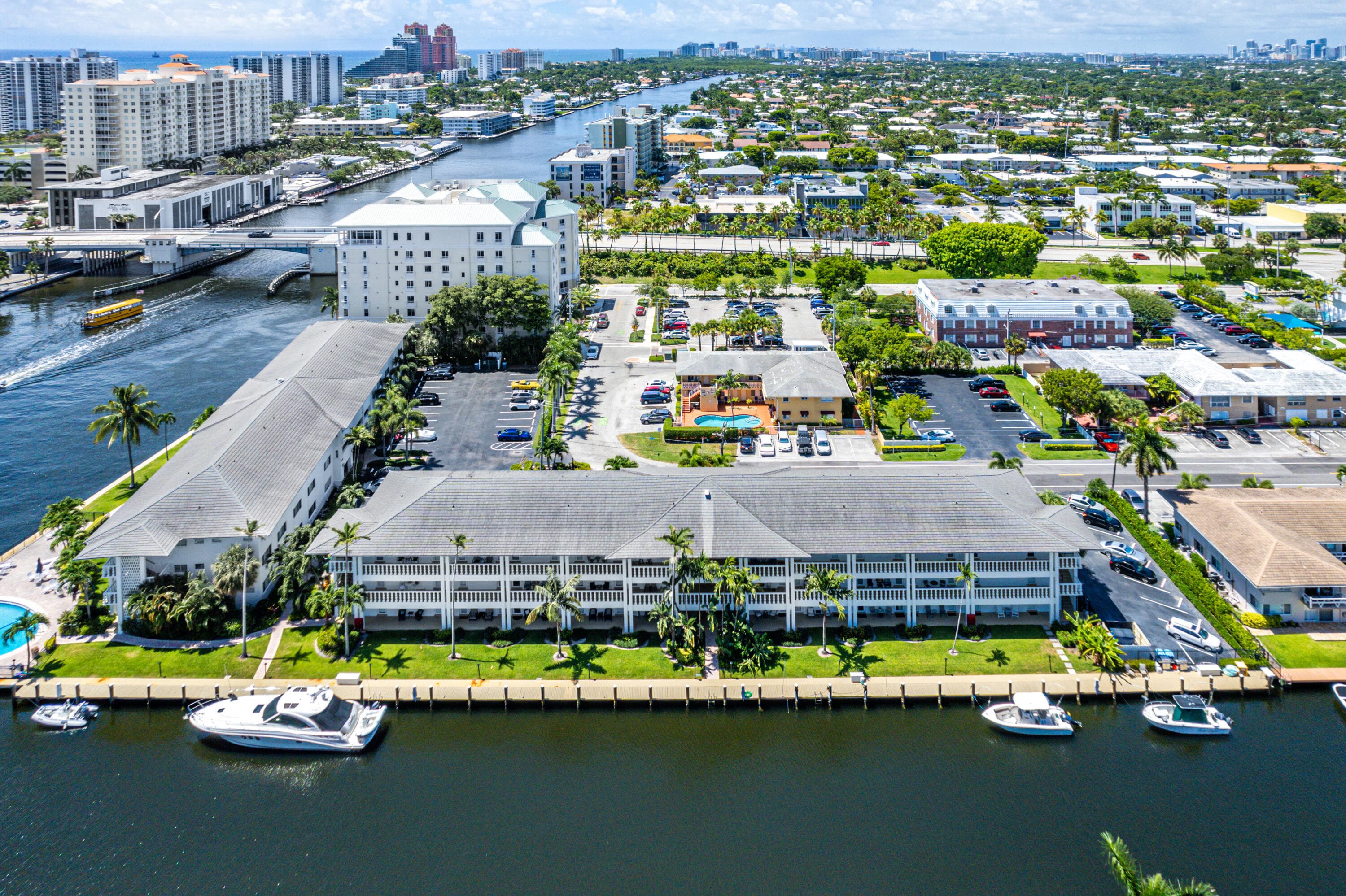 2881 NE 32nd Street 220, Fort Lauderdale, FL 33306 31
