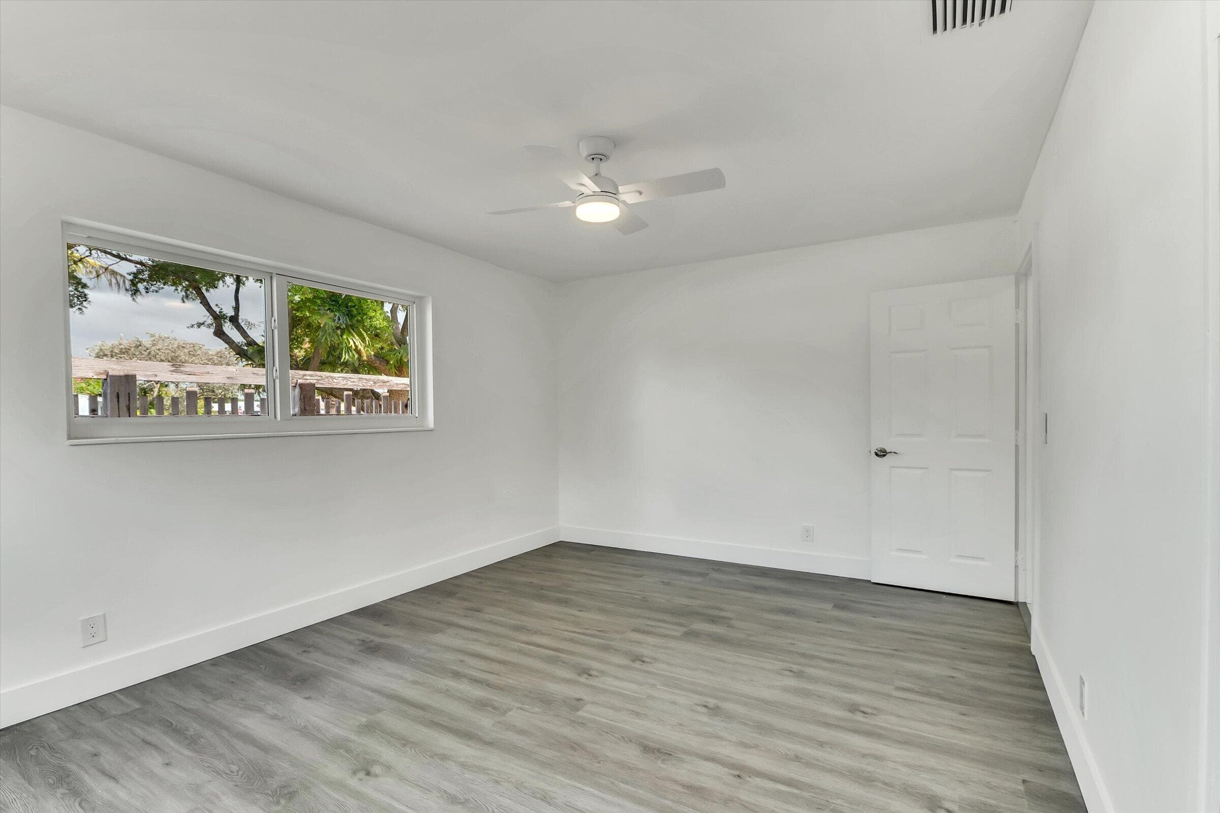 1404 SW 1ST Avenue, Deerfield Beach, FL 33441 15