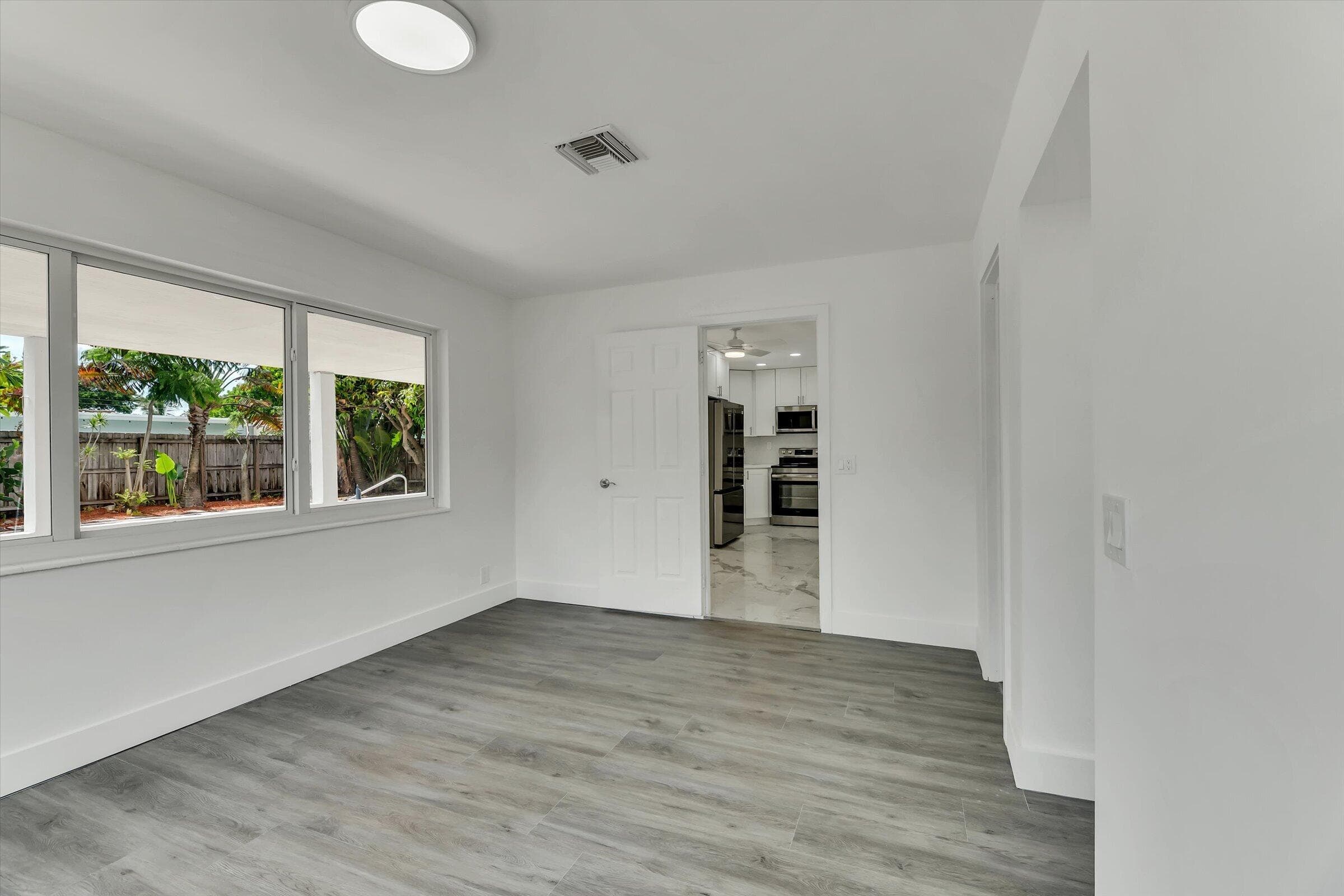 1404 SW 1ST Avenue, Deerfield Beach, FL 33441 22