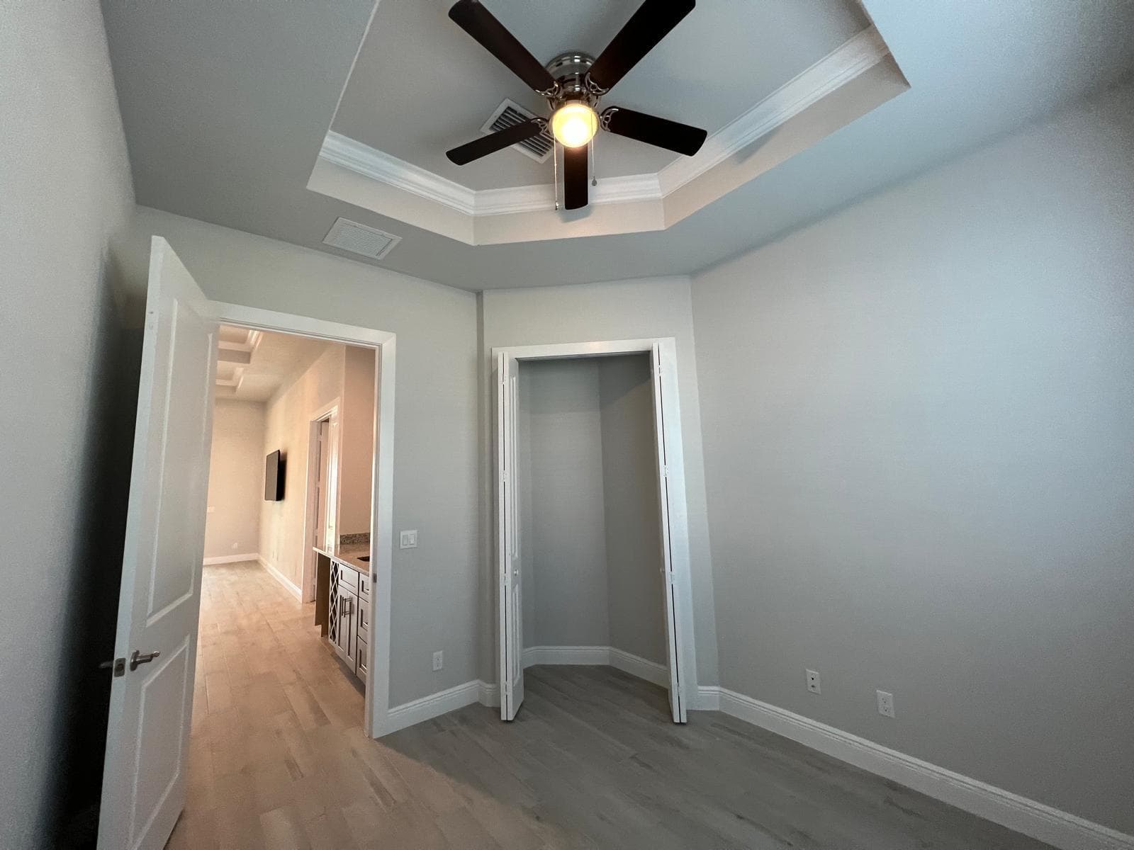 5231 NW Iredell Street, Port St. Lucie, FL 34986 12