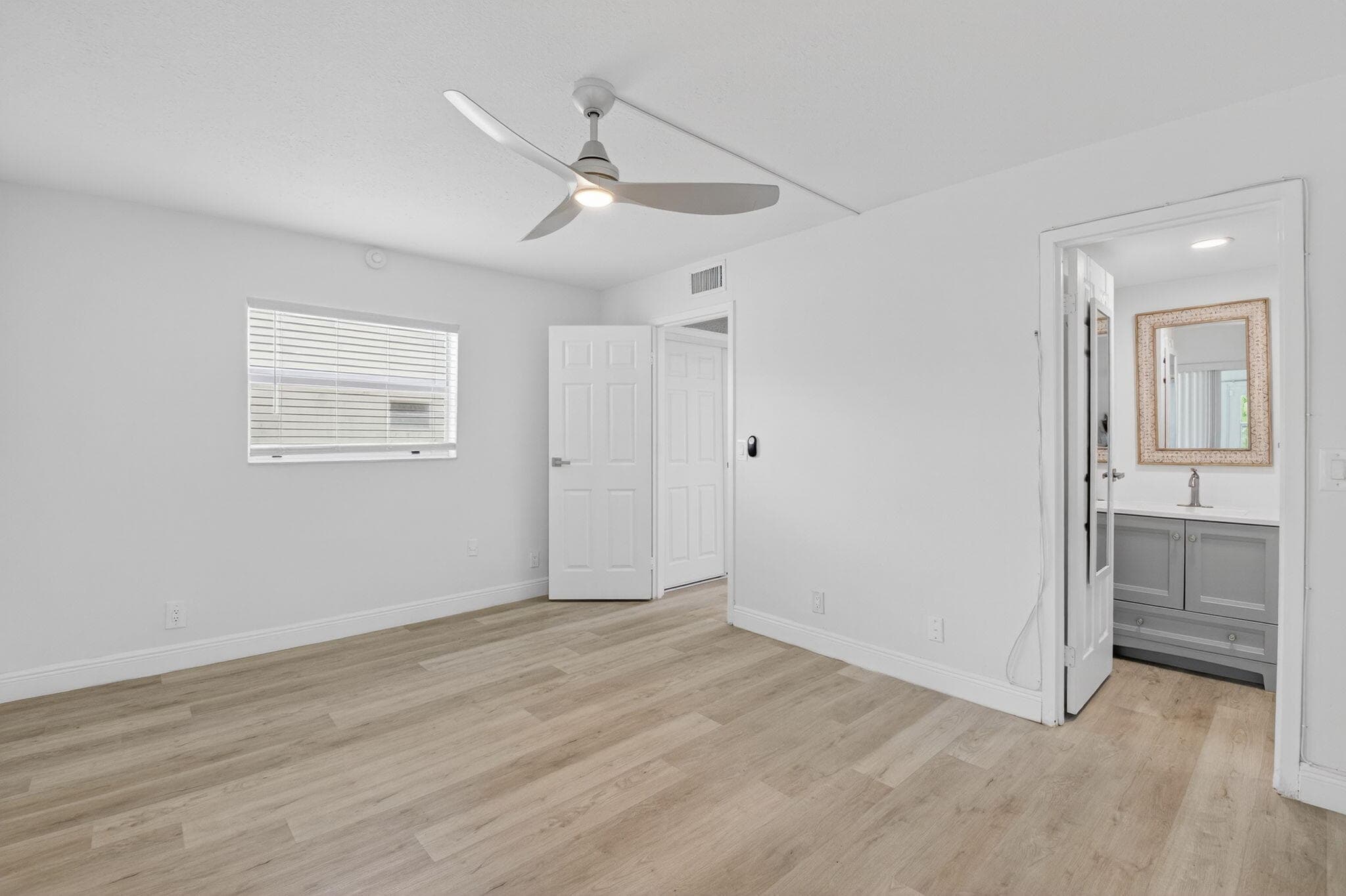 103 Brittany C, Delray Beach, FL 33446 19