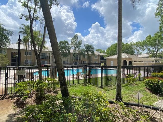 1700 CRESTWOOD Court S 1708, Royal Palm Beach, FL 33411 24