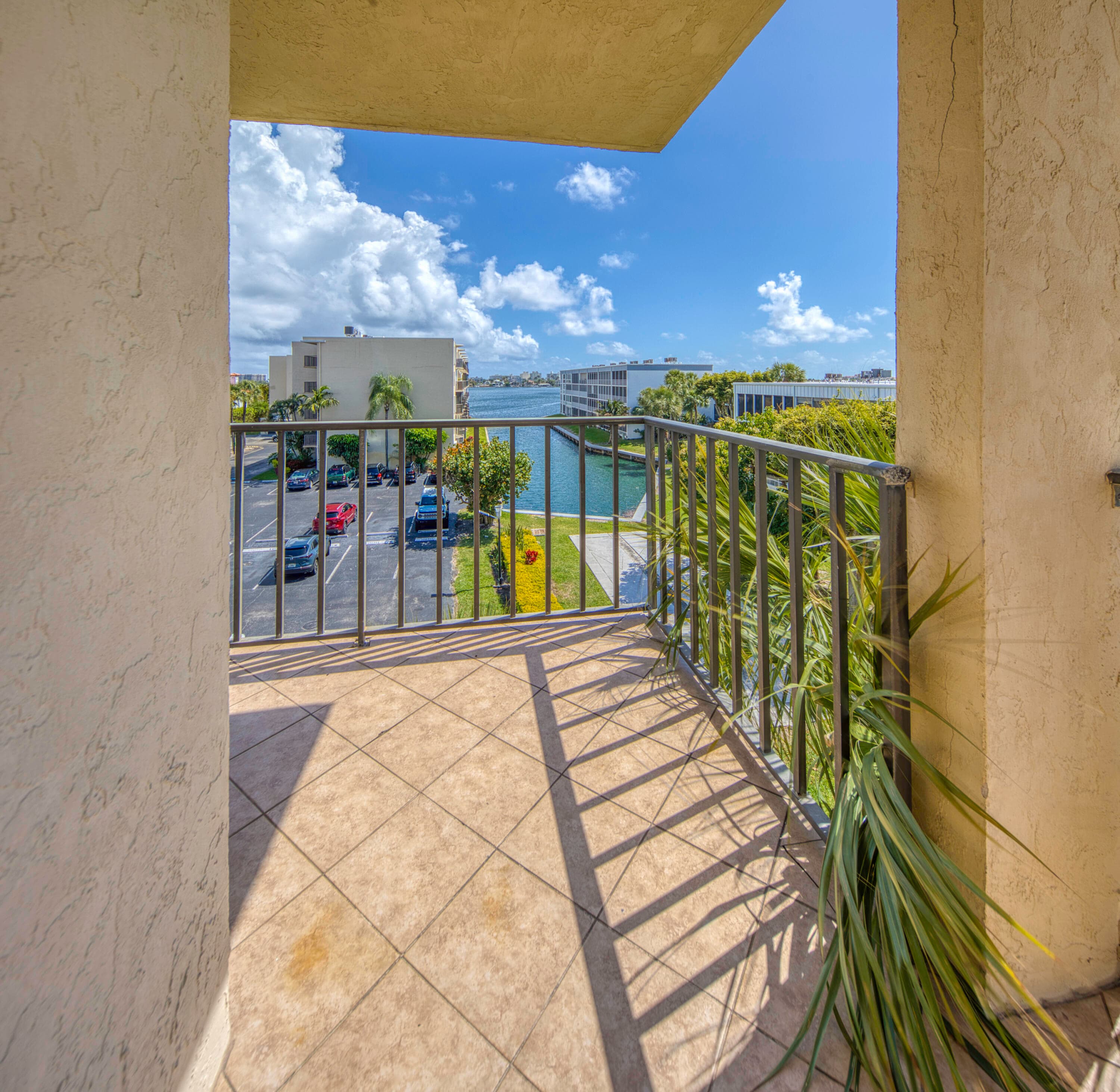 890 N FEDERAL Highway 412, Lantana, FL 33462 12