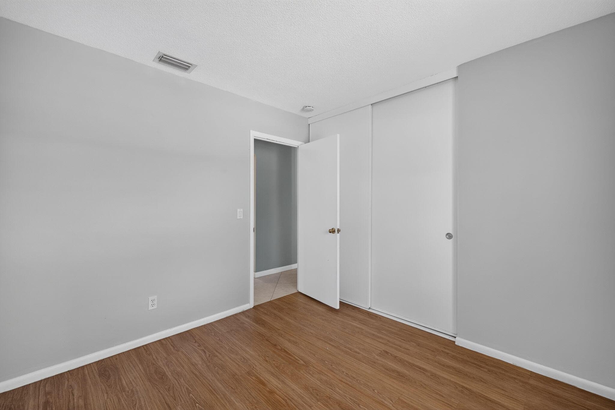 416 SE Naranja Avenue, Port St. Lucie, FL 34983 20