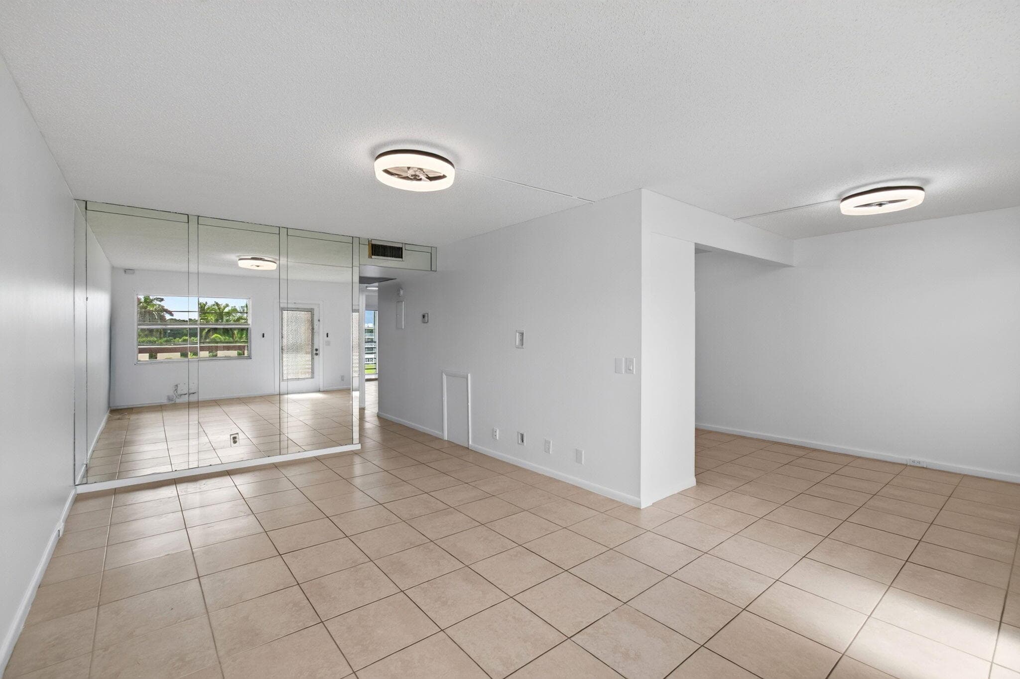 4028 Hythe B, Boca Raton, FL 33434 2
