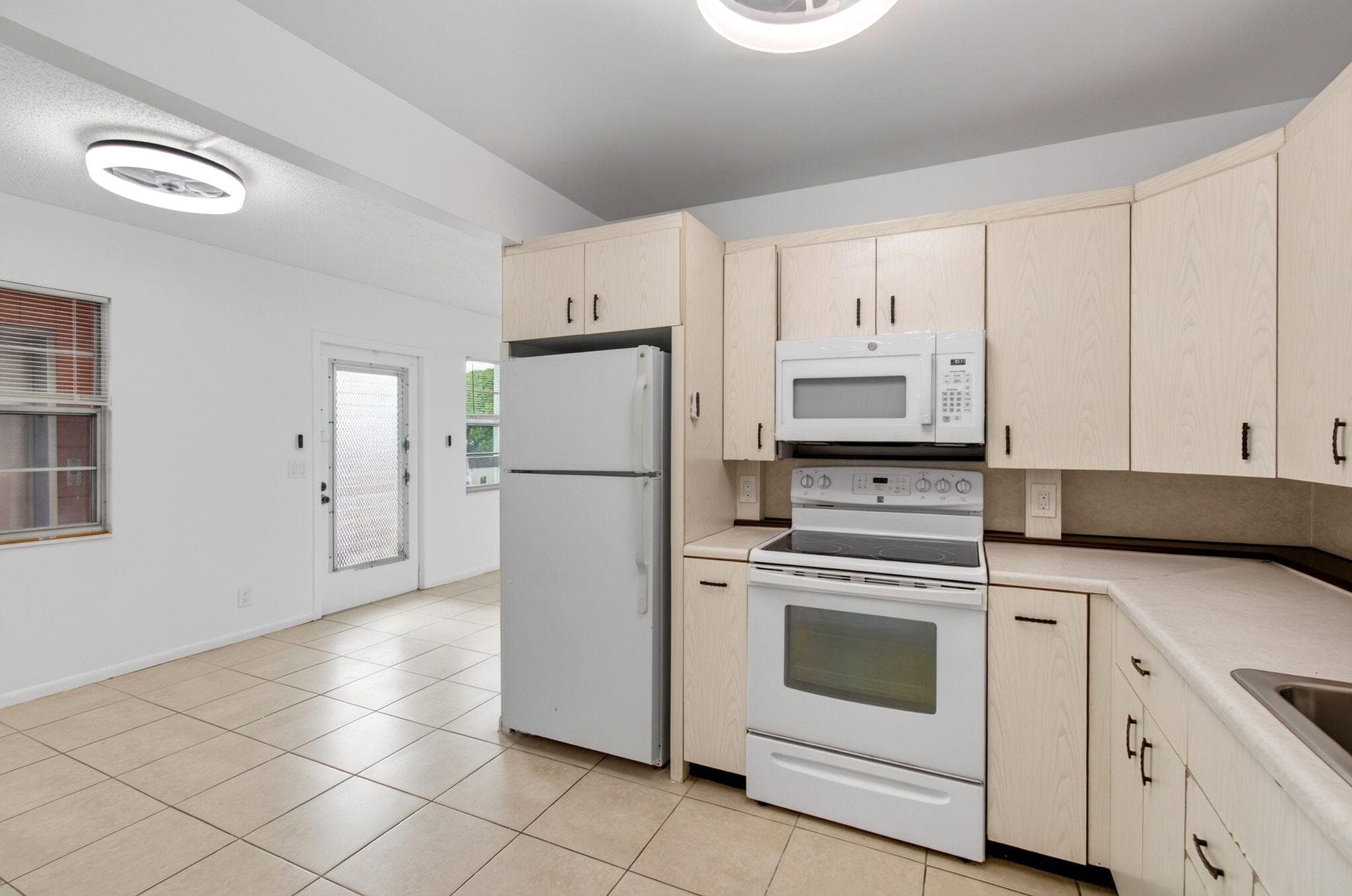 4028 Hythe B, Boca Raton, FL 33434 25